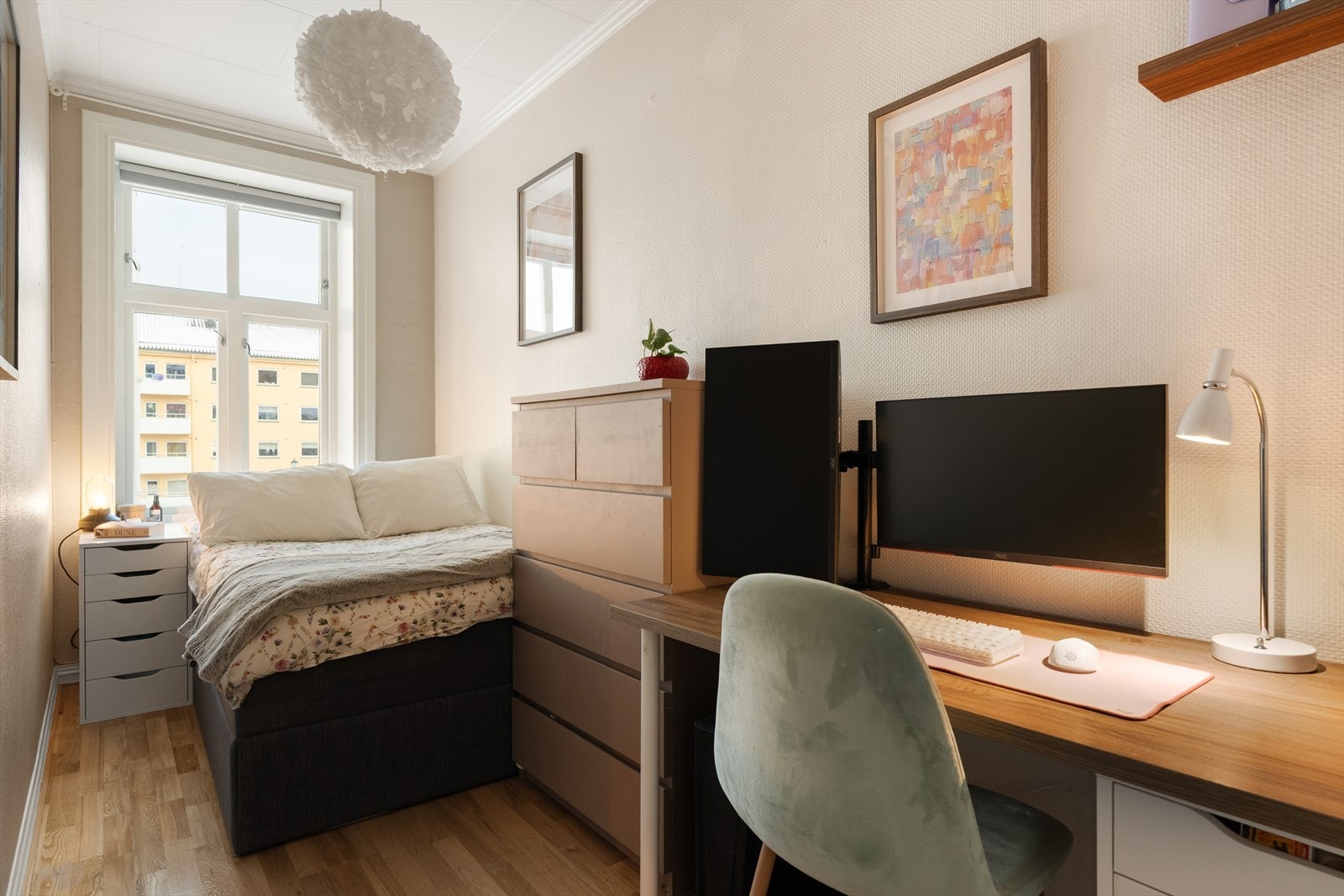 Leiligheten har to gode soverom på hhv. 7,8m² og 7,1m² Galleribilde