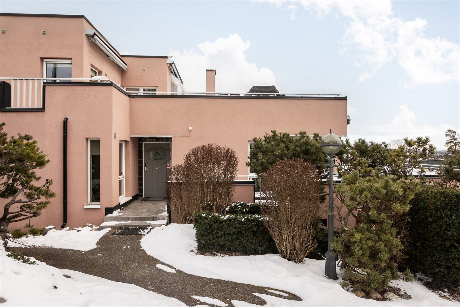 Leiligheten har trappefri og direkte adkomst Galleribilde