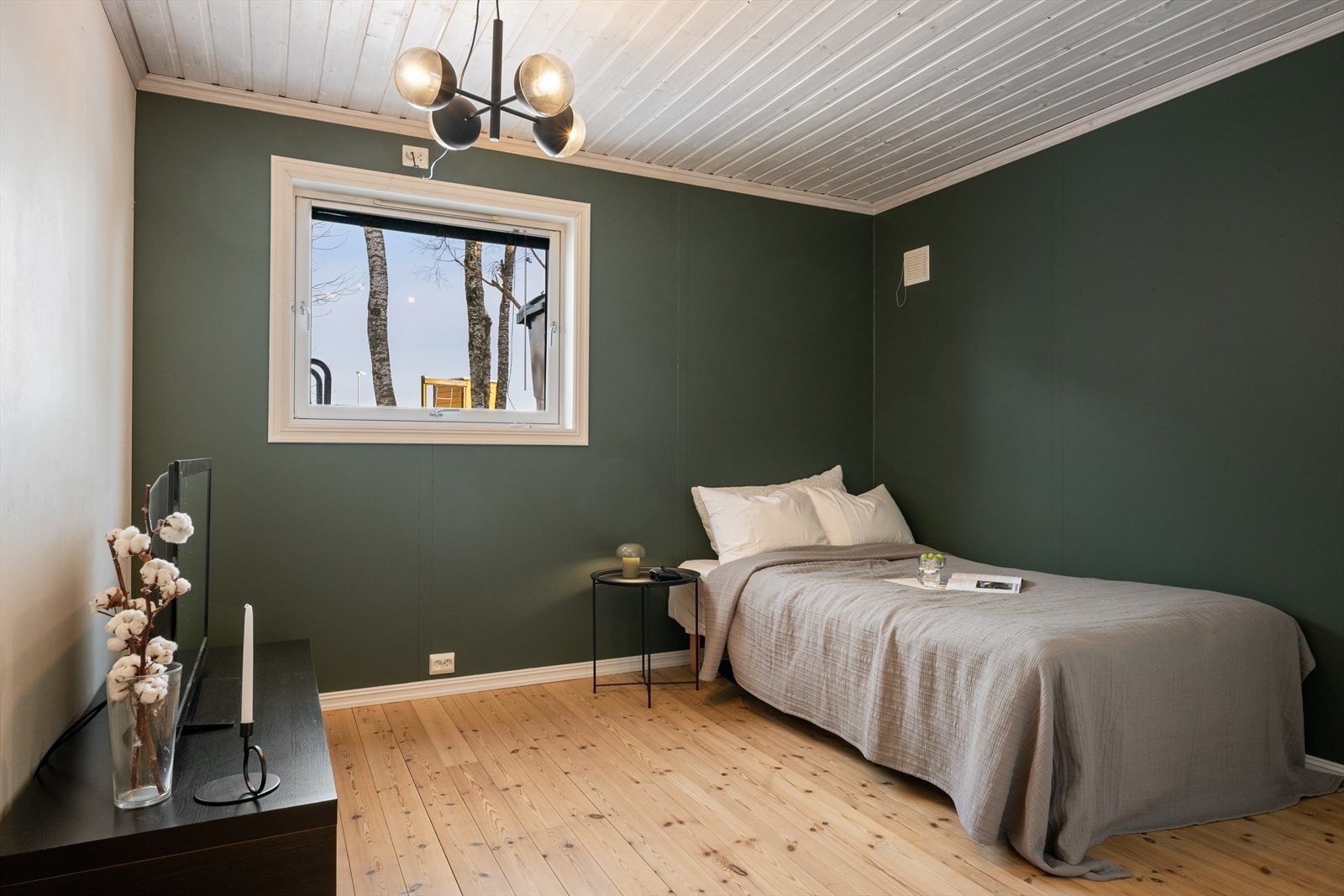 I denne etasjen finner du de to siste soverommene (som ikke er byggegodkjente). Galleribilde