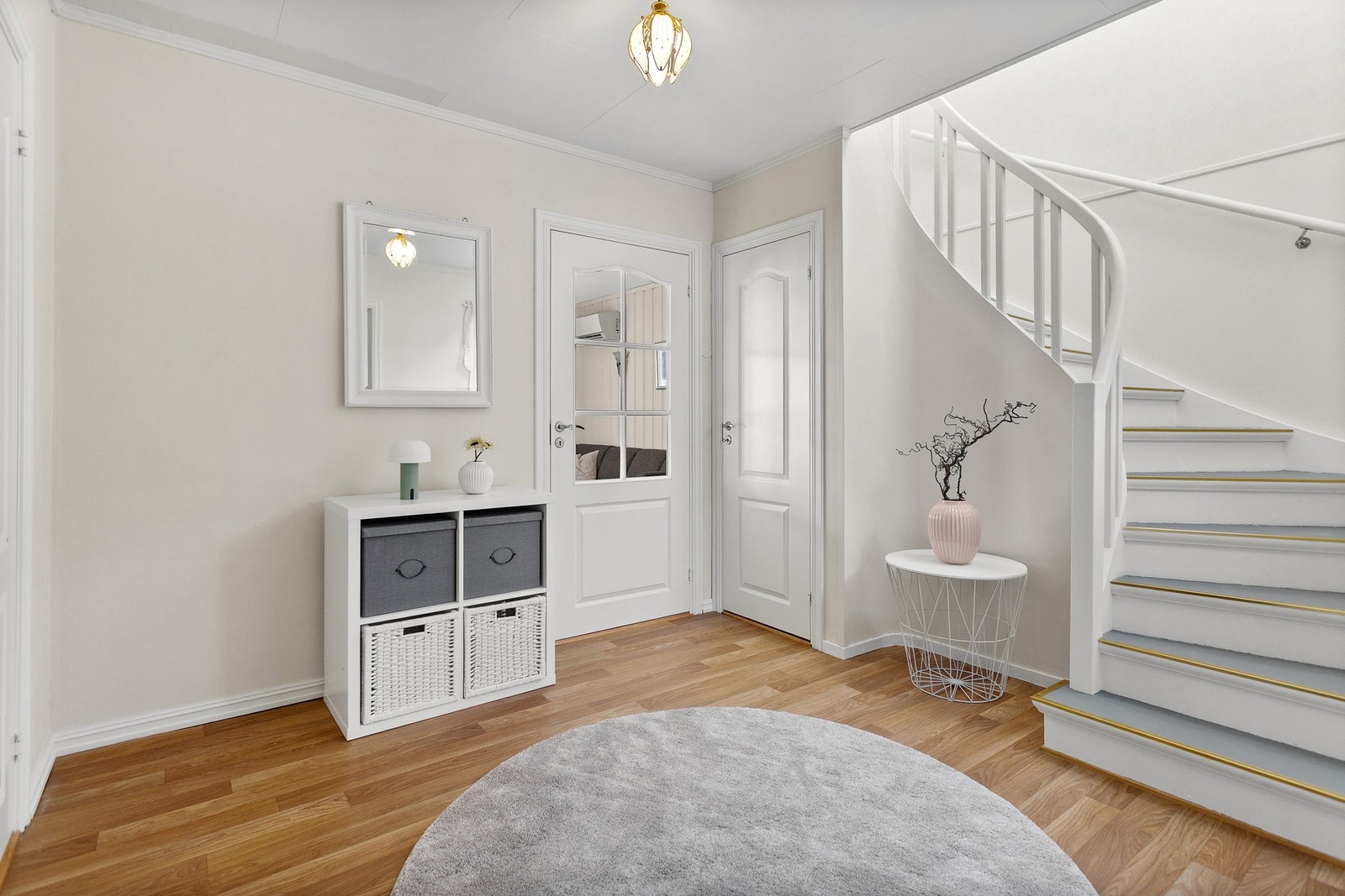 Trapp opp til loft Galleribilde