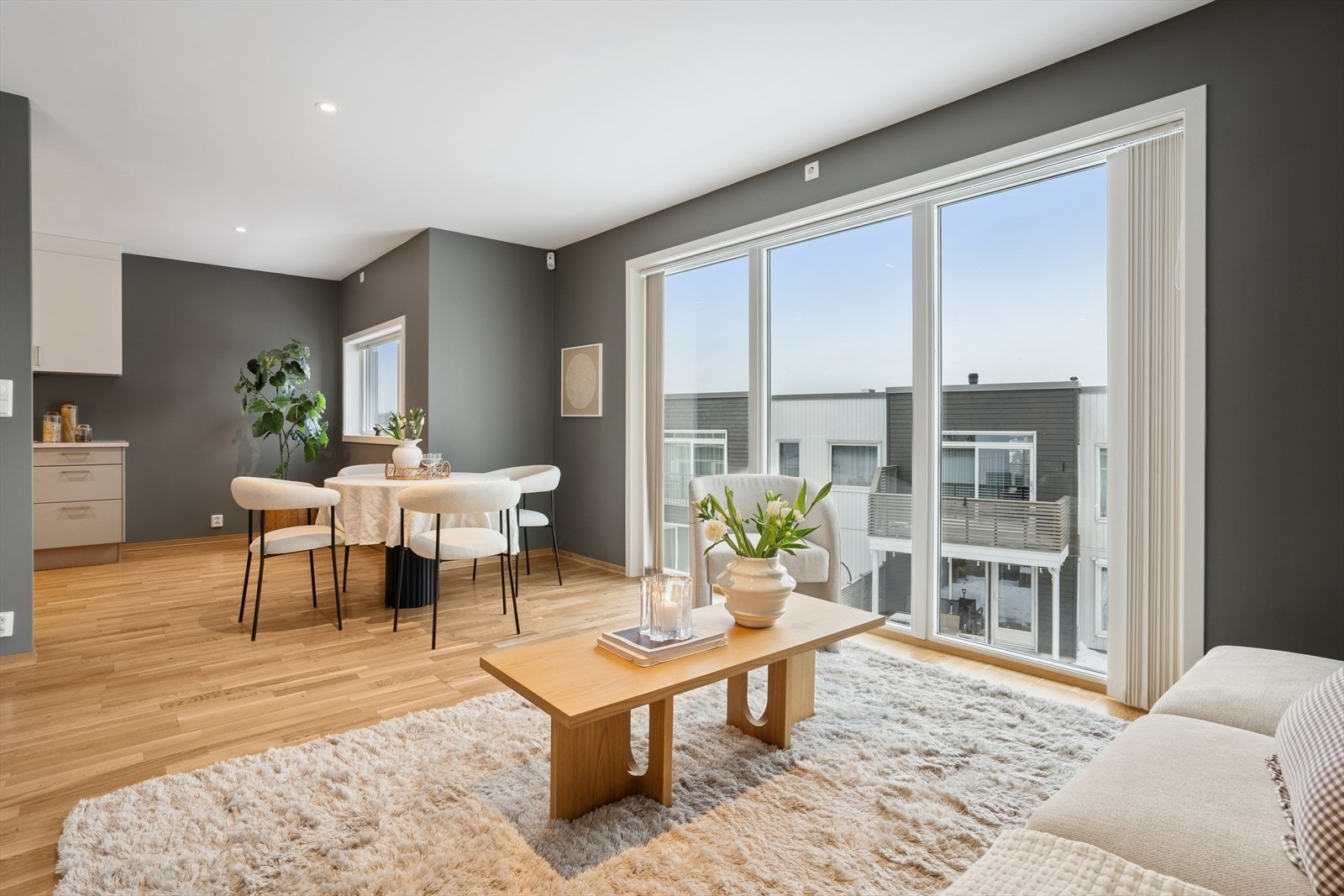 Her er det enkelt å skape et elegant og personlig oppholdsrom. Galleribilde