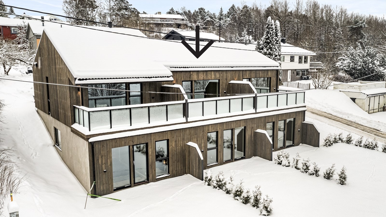 Velkommen til Slabrottveien 18, presentert av Eiendomsmegler 1 v/Henriette Henriksen. Galleribilde