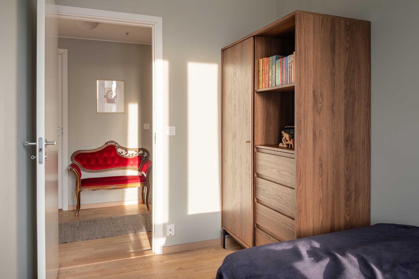 Som stuen har også soverommene 3 meter takhøyde Galleribilde