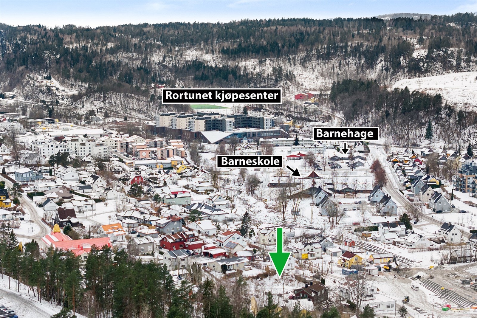 Kort vei til kjøpesenter og skoler Galleribilde