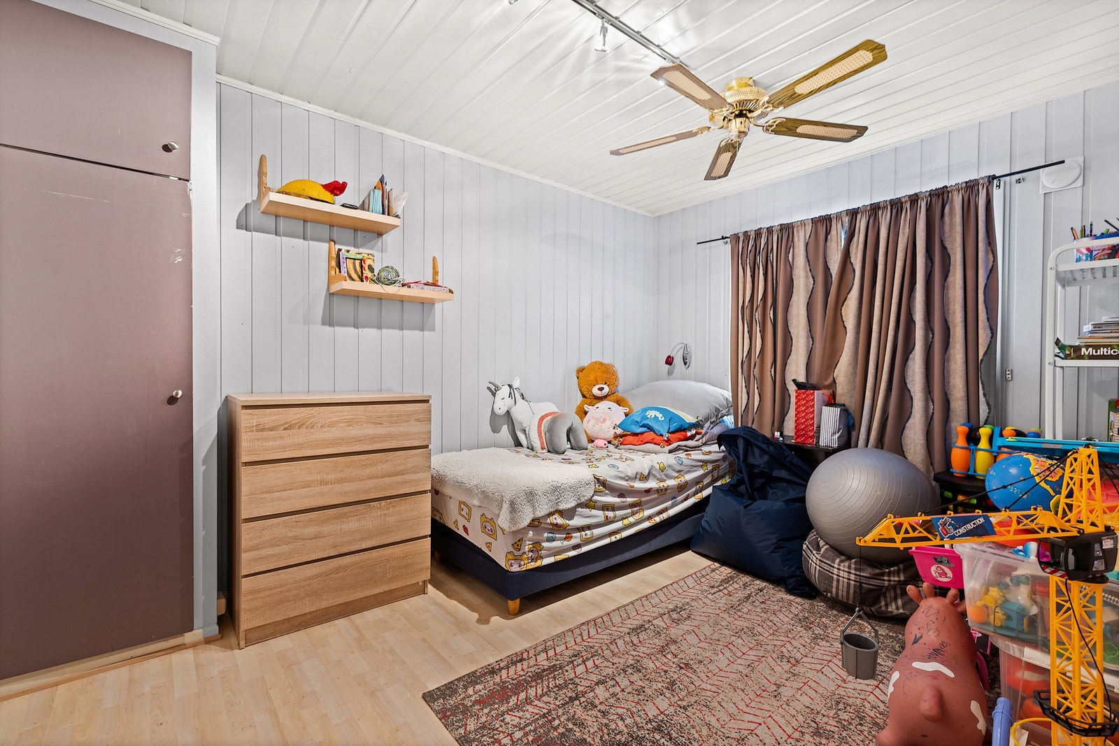 Soverom 2 i leilighet mot syd i 1 etg. Galleribilde