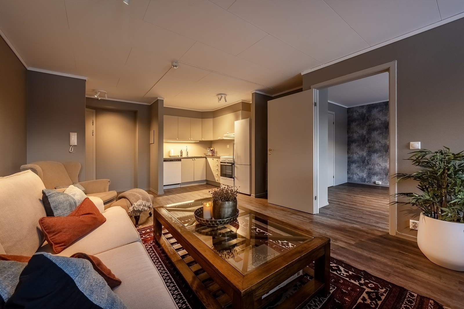 Stue/kjøkken (2. etasje) Galleribilde