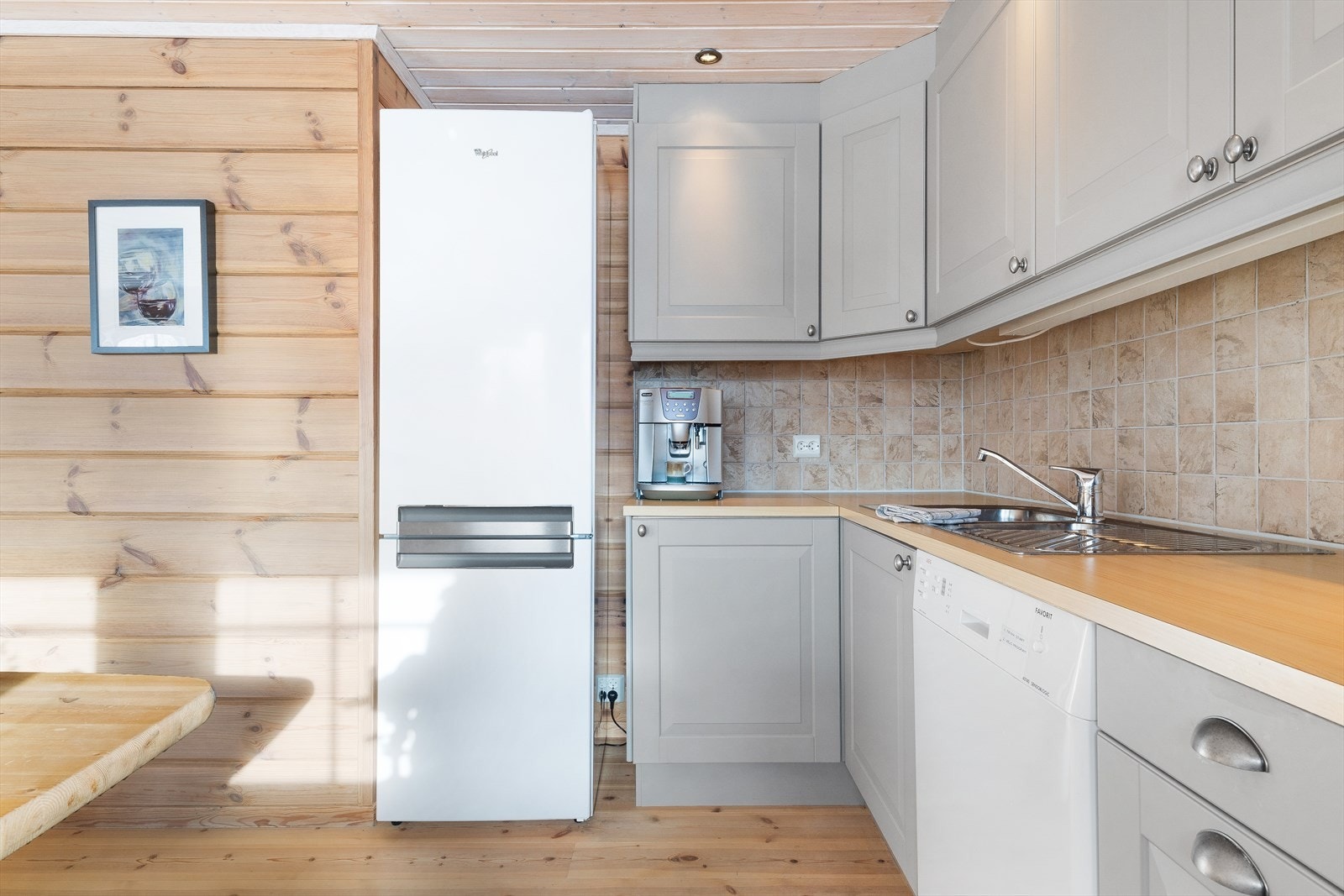 Alle hvitevarer medfølger Galleribilde