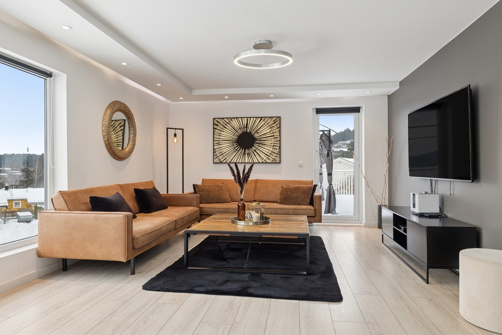 Herlig stueavdeling med god møbleringsfrihet. Galleribilde