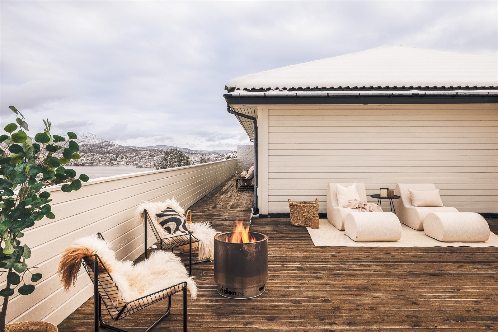 Her er det godt tilrettelagt for at man kan nyte solskinnsdager. Galleribilde