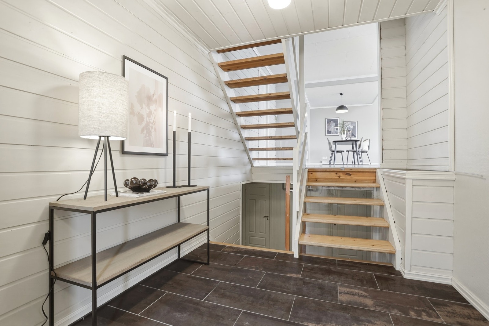 Gang med varmepumpe Galleribilde