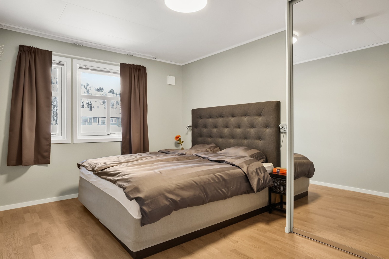 Leiligheten har tre gode soverom. Galleribilde