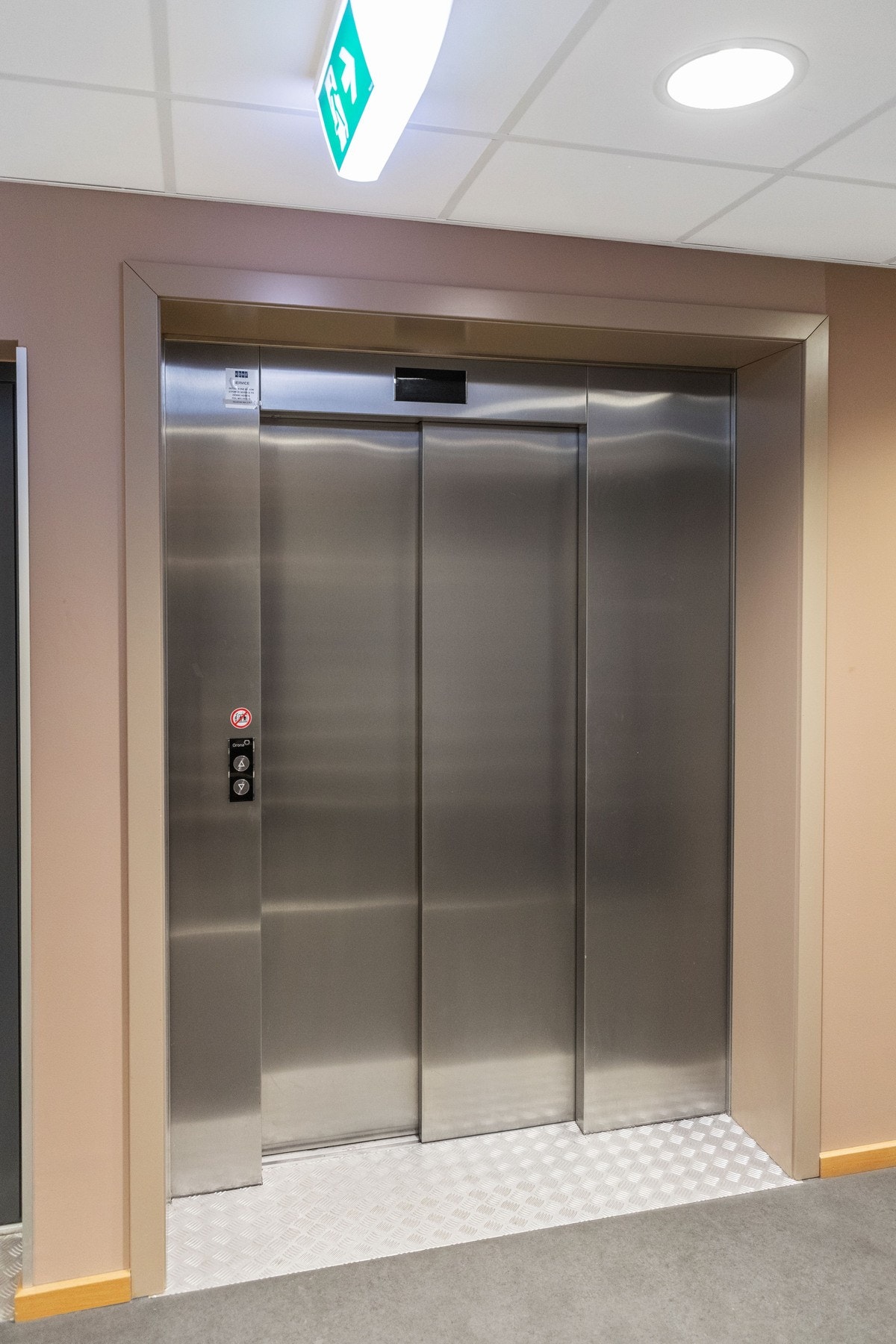 Og heis! Galleribilde