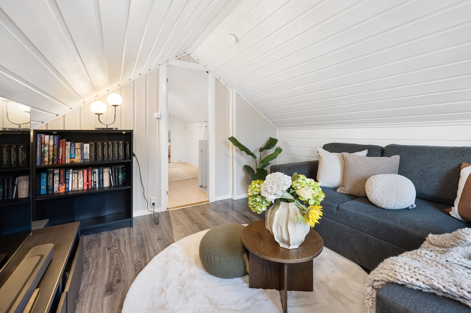 Rommet har et areal på 7,4 m², og god plass til innredning. Galleribilde