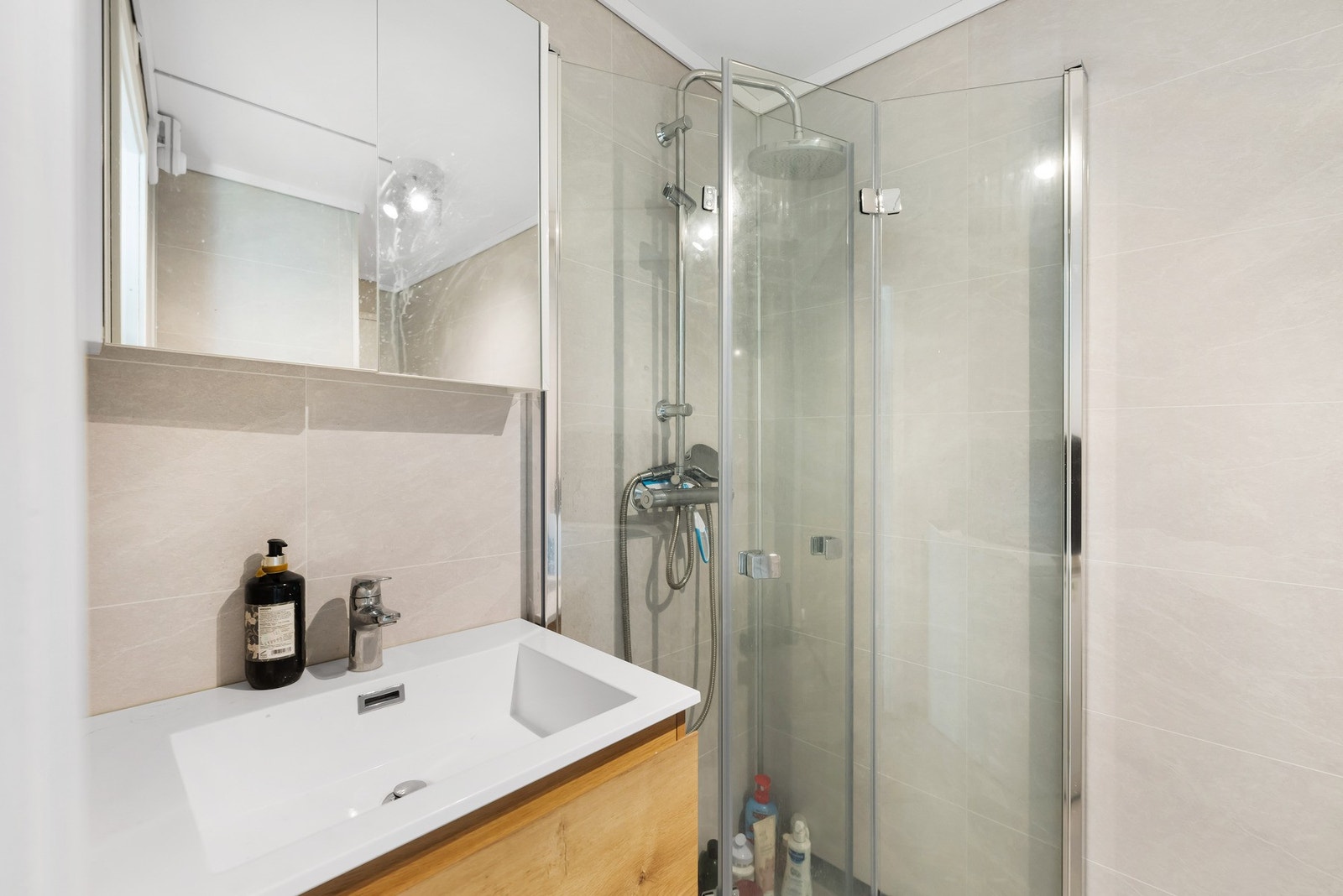 Rom innredet som bad, renovert i 2025. Galleribilde