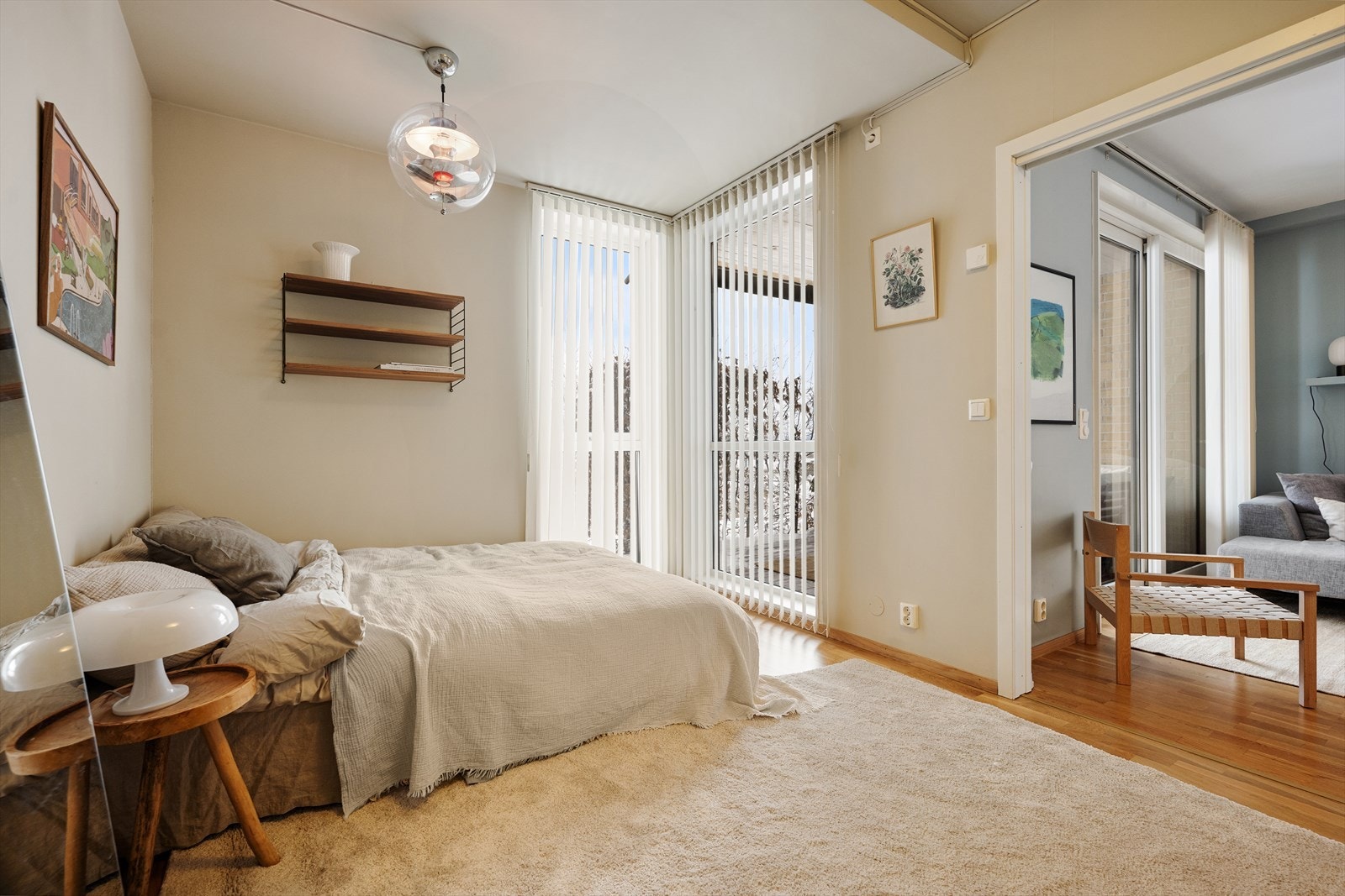 Rommet har en praktisk plassering med enkel tilgang fra stuen. Galleribilde