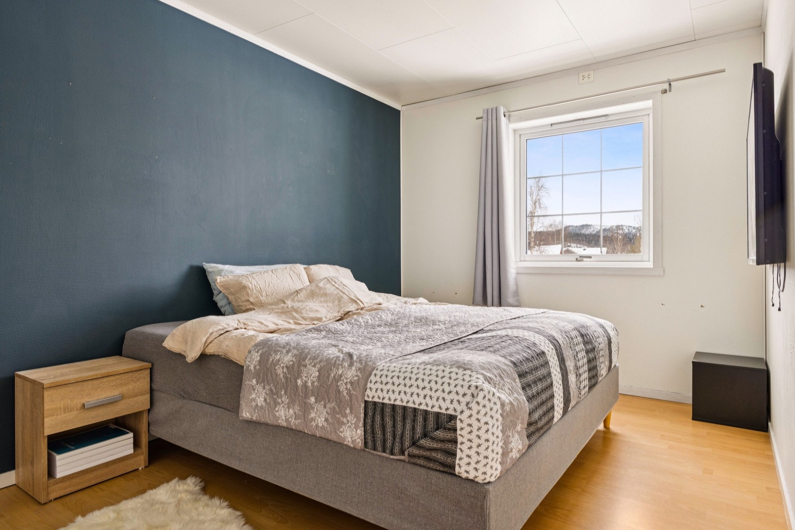 Soverom én. Galleribilde