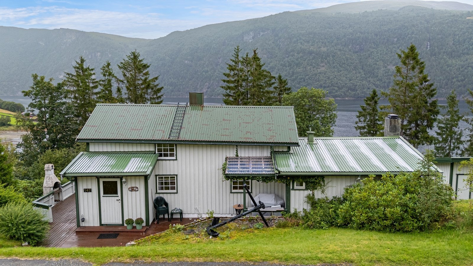 Hytta holder normal standard ut fra alder, men oppgraderinger må påregnes. Galleribilde