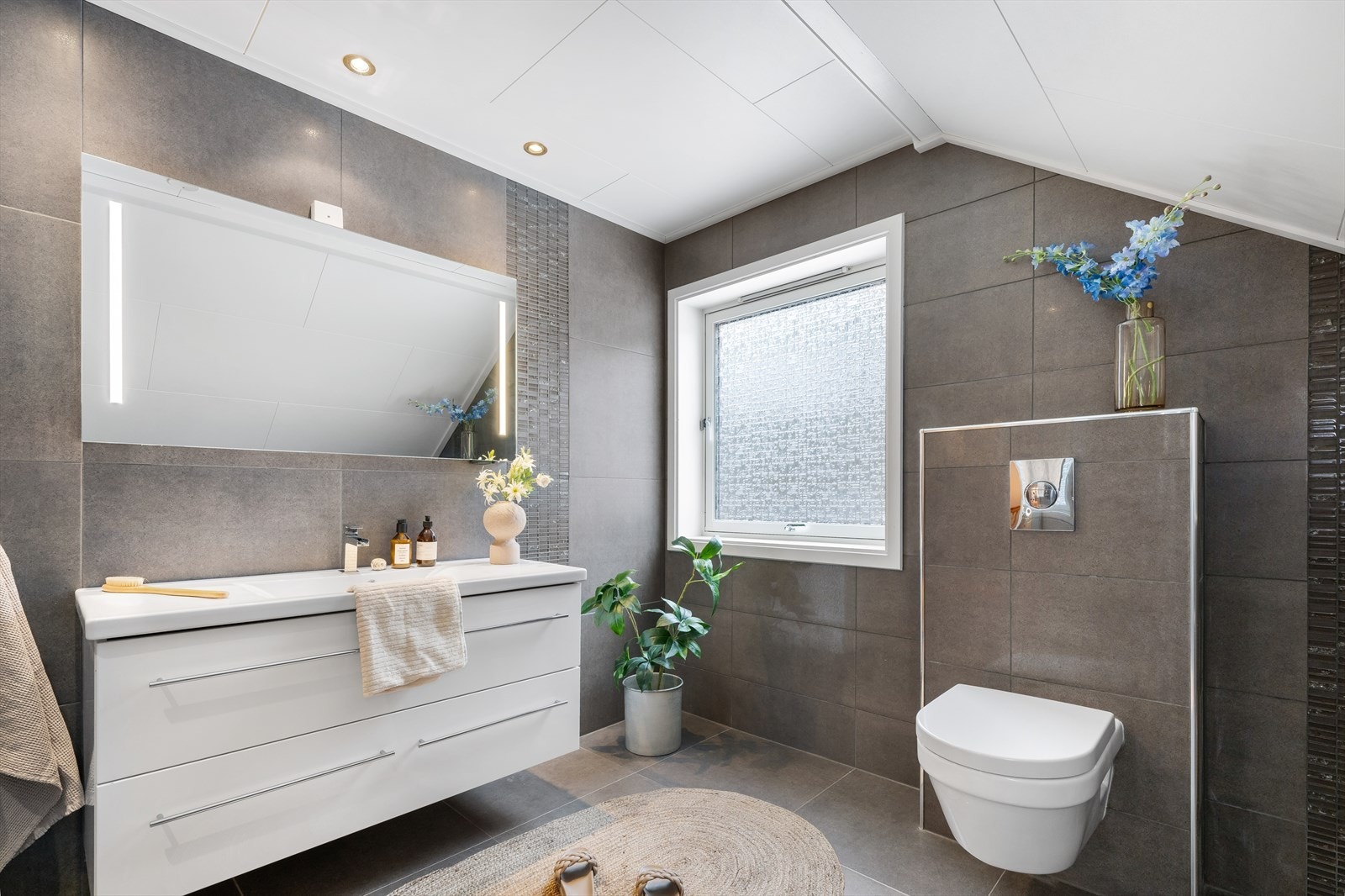 Bad 2 etg Galleribilde