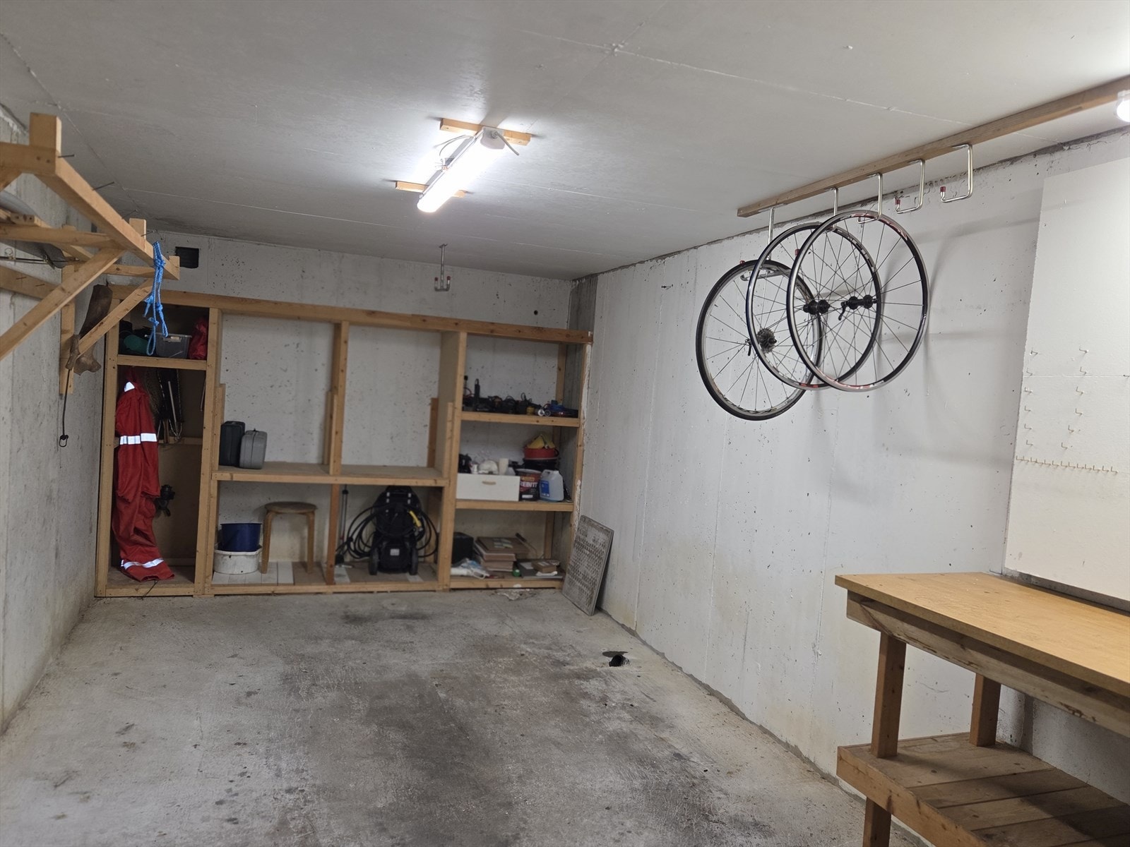 Bod/verksted på 21 kvm i underetasje Galleribilde