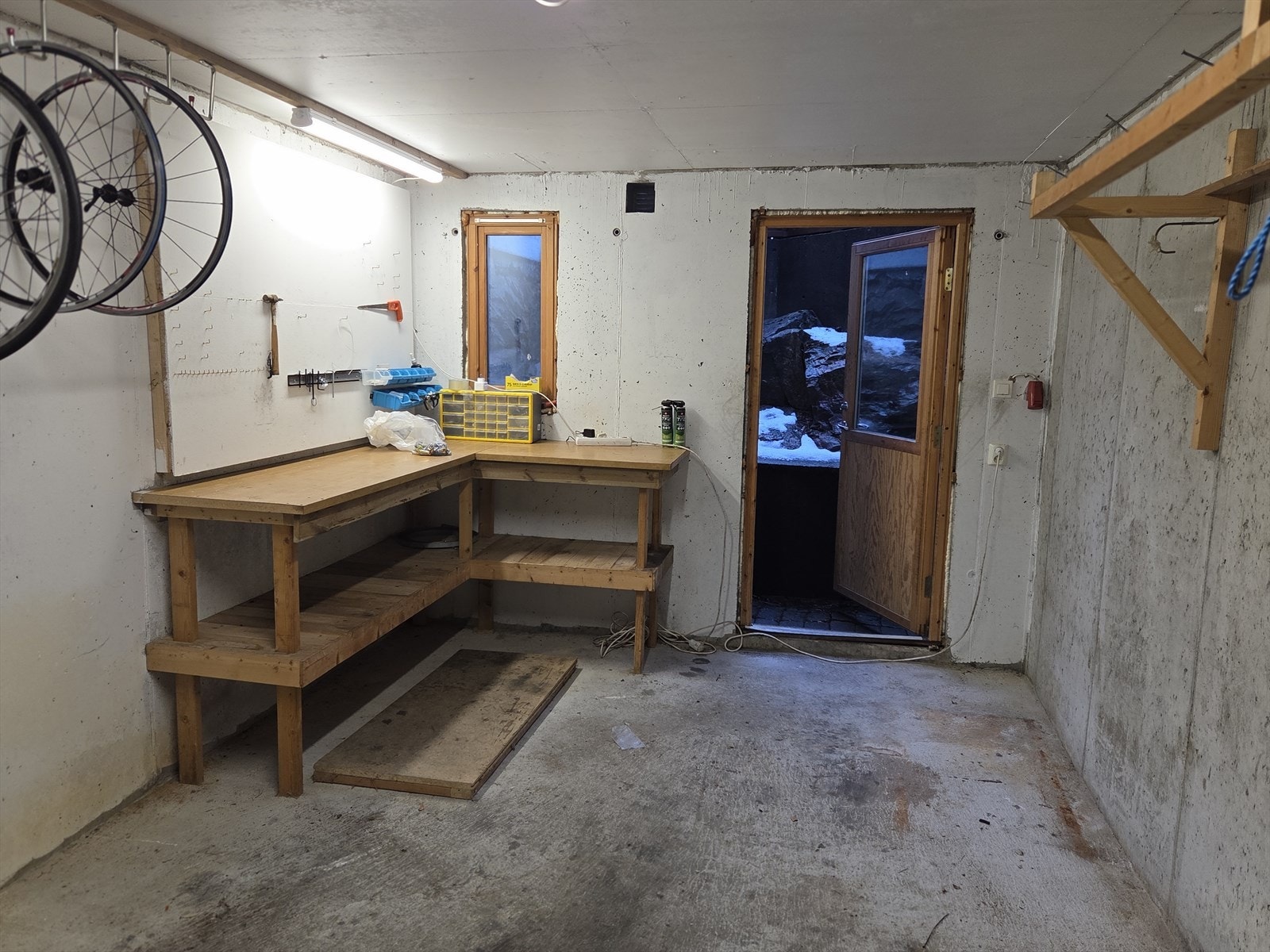 Bod/verksted på 21 kvm i underetasje Galleribilde
