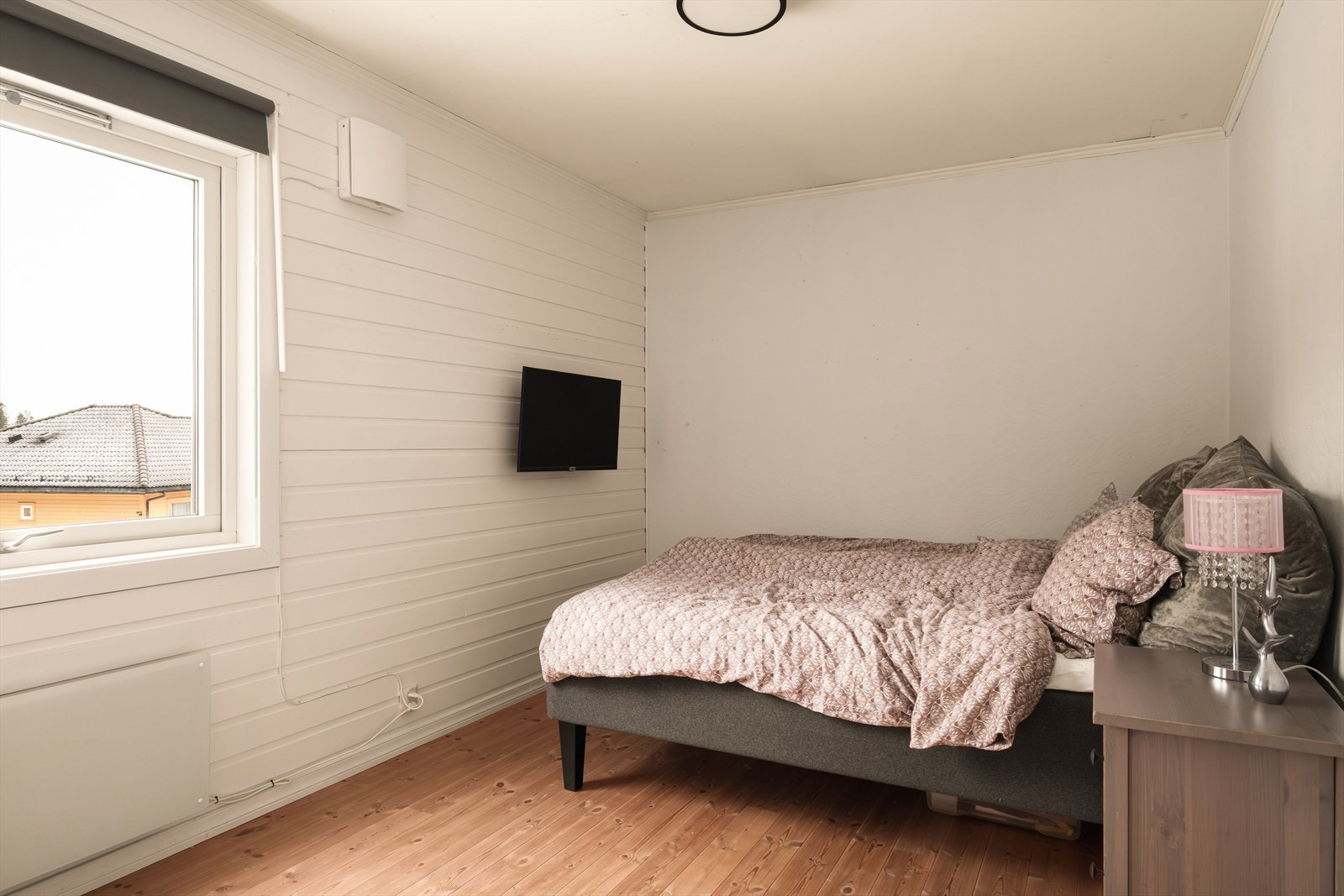 - Soverom 3 måler 11,3m² - Galleribilde