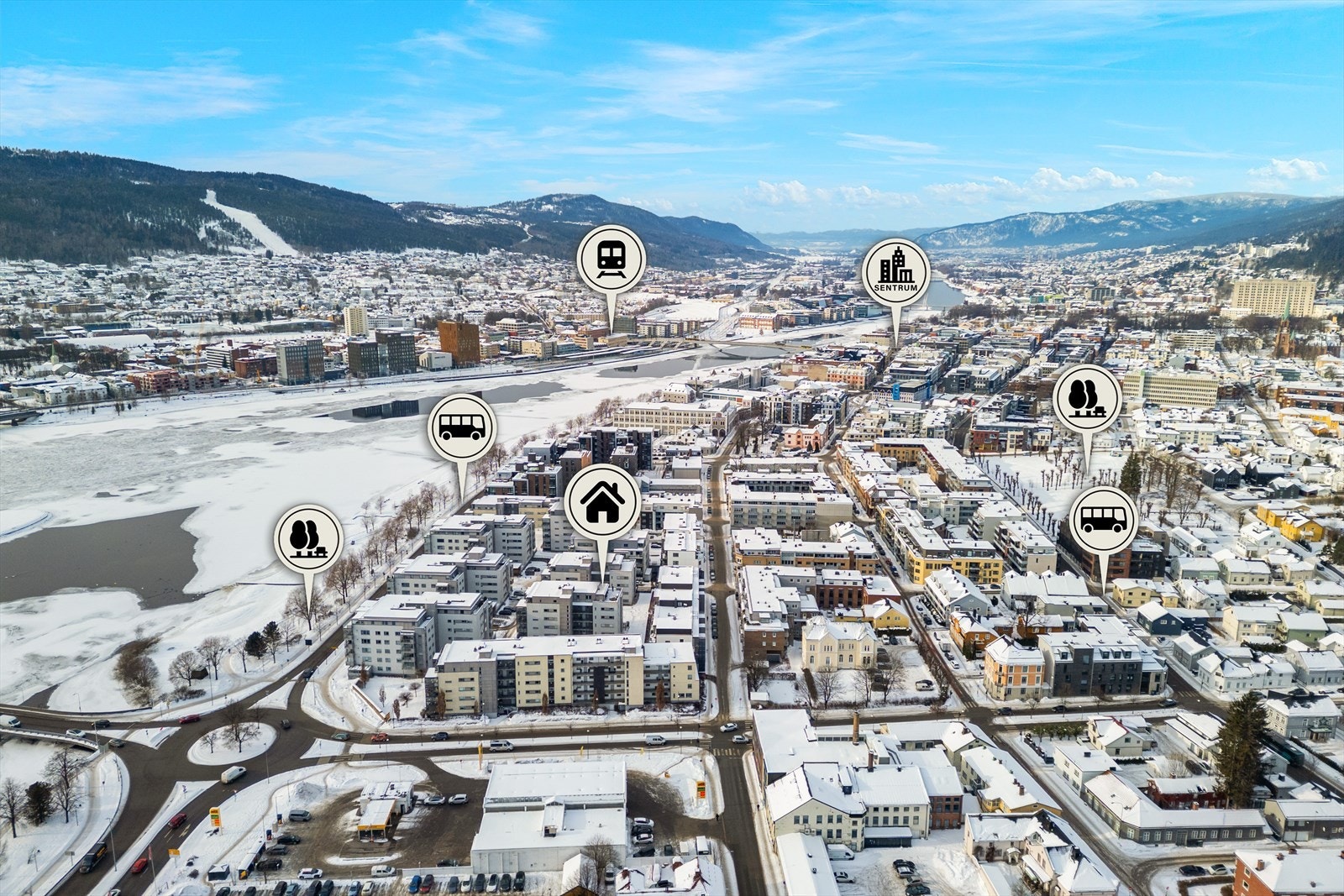 Nærmeste bussholdeplass ligger i kort gangavstand fra leiligheten. Beliggenheten er svært pendlervennlig, med gangavstand til både Brakerøya og Drammen stasjon. Galleribilde