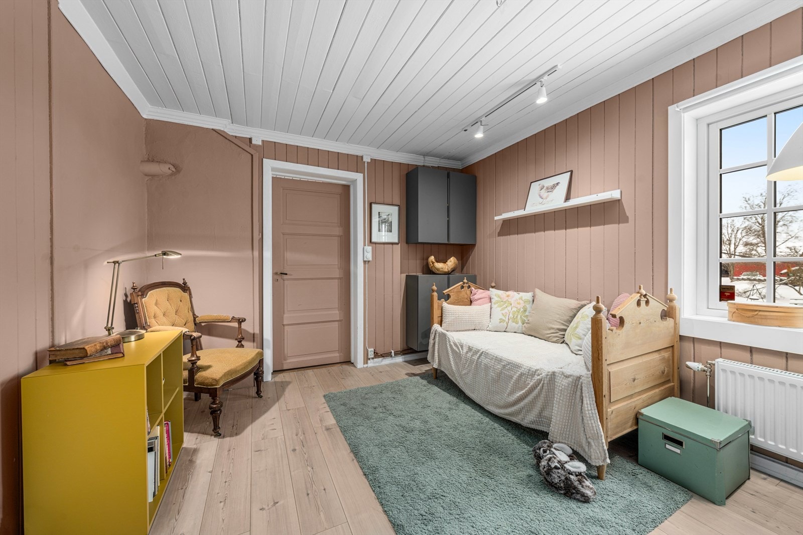 Soverom V Galleribilde