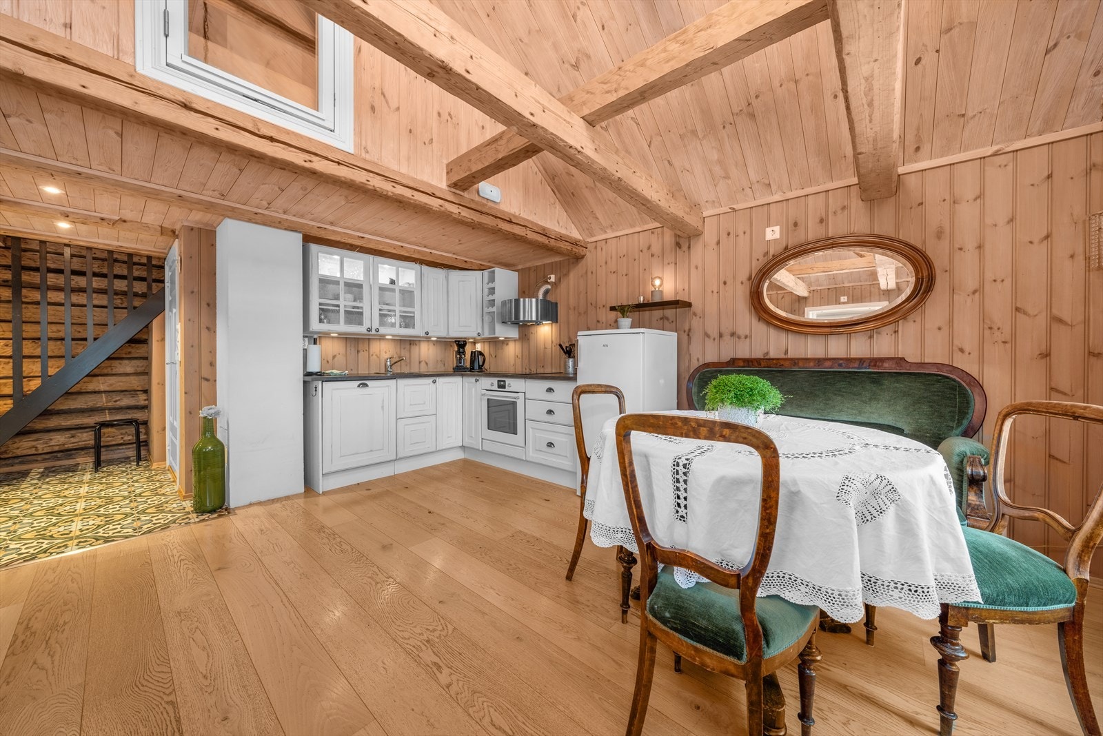 Kjøkken/ stue i åpen løsning. Galleribilde