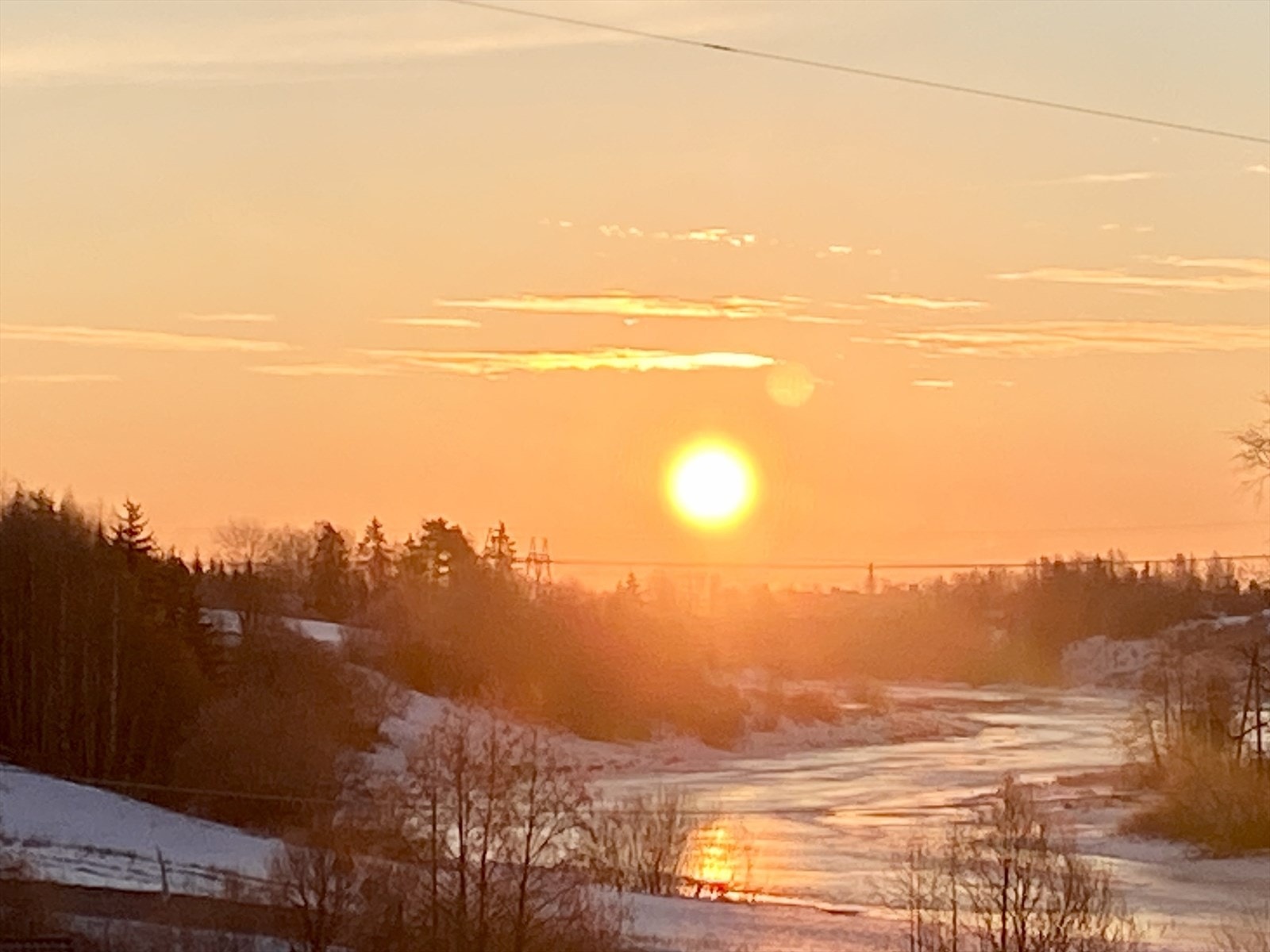Idyllisk langs elva. Privat bilde. Galleribilde