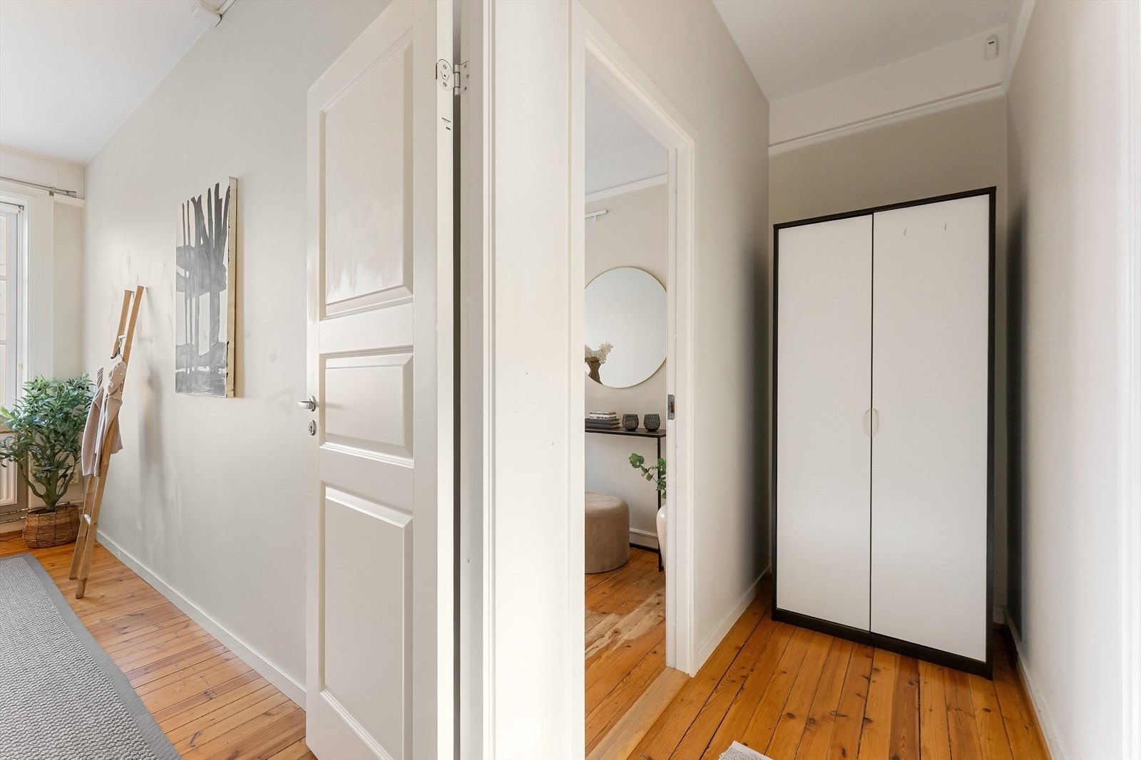 Gang mot soverom Galleribilde