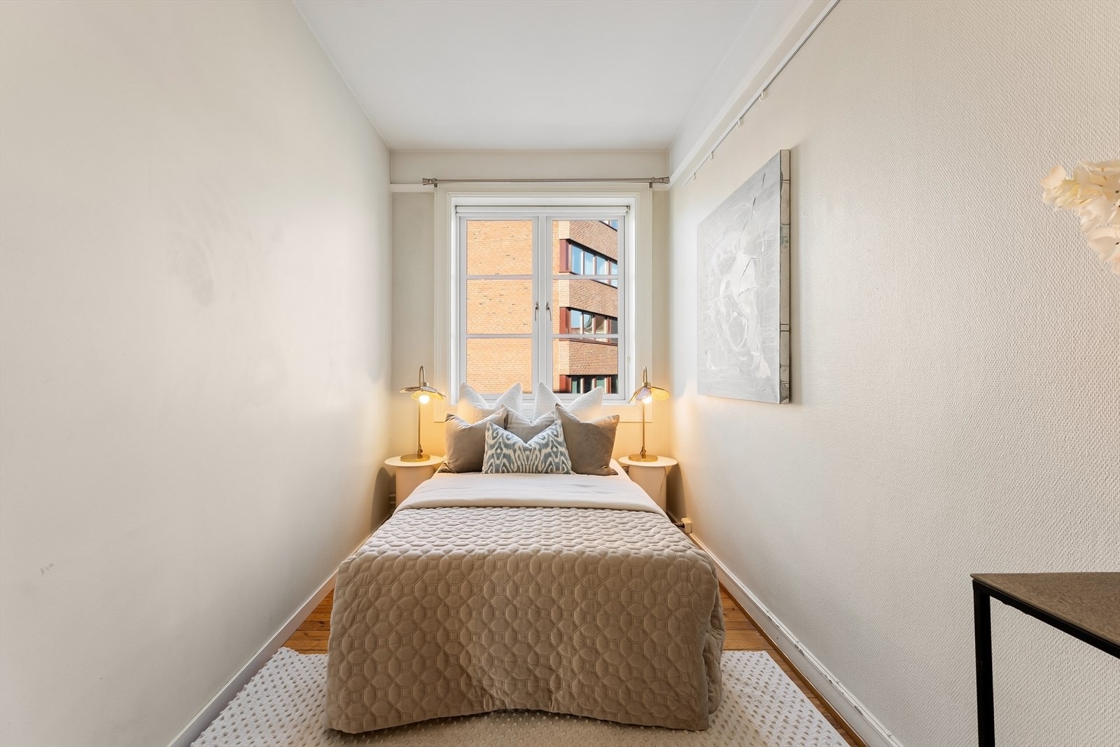 Lettvegg til venstre i bildet kan tas ned Galleribilde