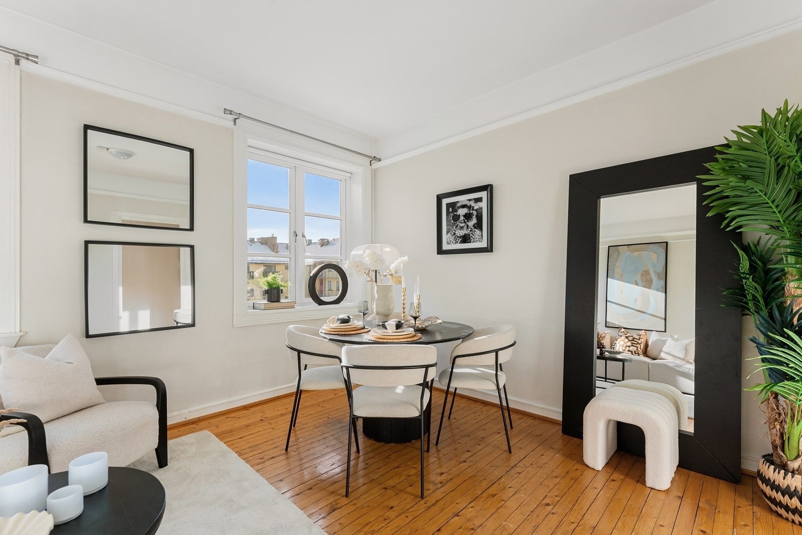 Stue/spisestue Galleribilde