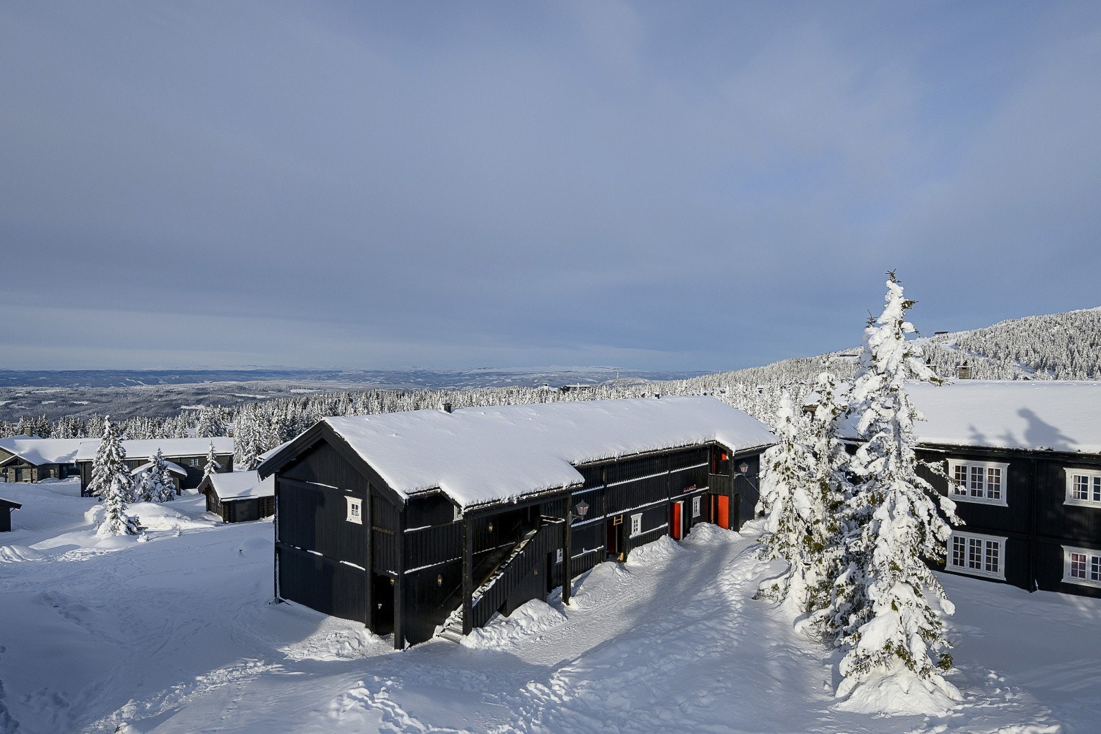 Sameiet Ilsetra Leilighetshotell består av 48 selveierleiligheter fordelt på fire bygg. Galleribilde