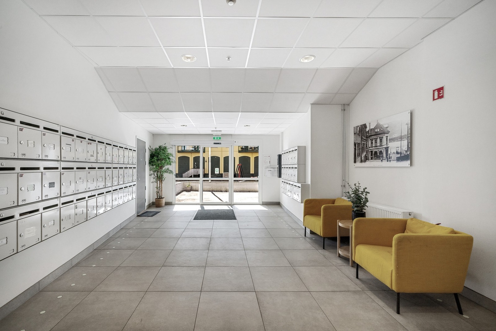 - Leiligheten har direkte heisadkomst fra bakkeplan - Galleribilde