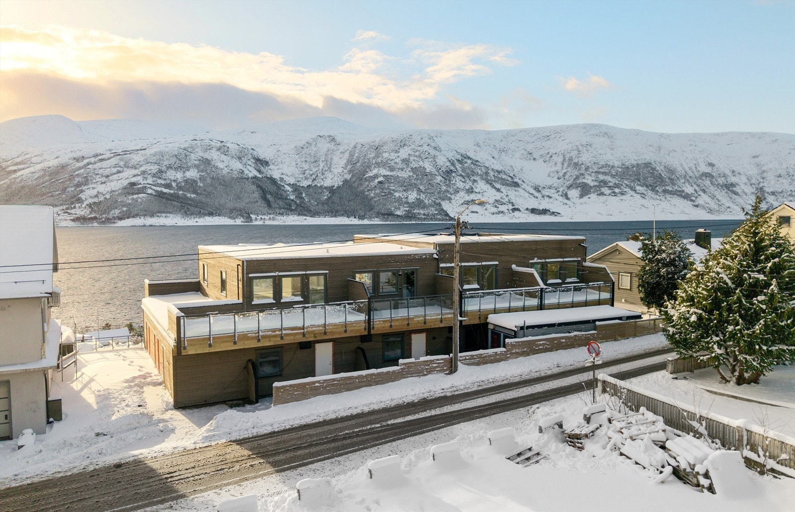 Slinningsvegen 69 Galleribilde