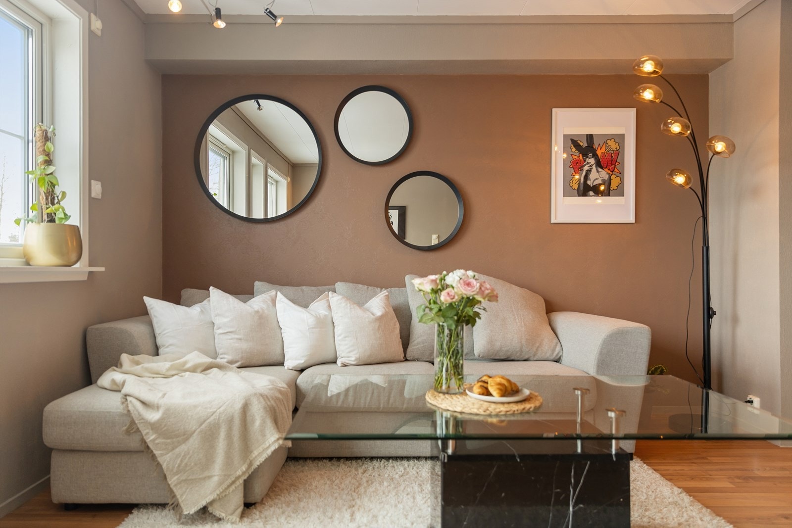 Stue med høy trivelsfaktor. Galleribilde