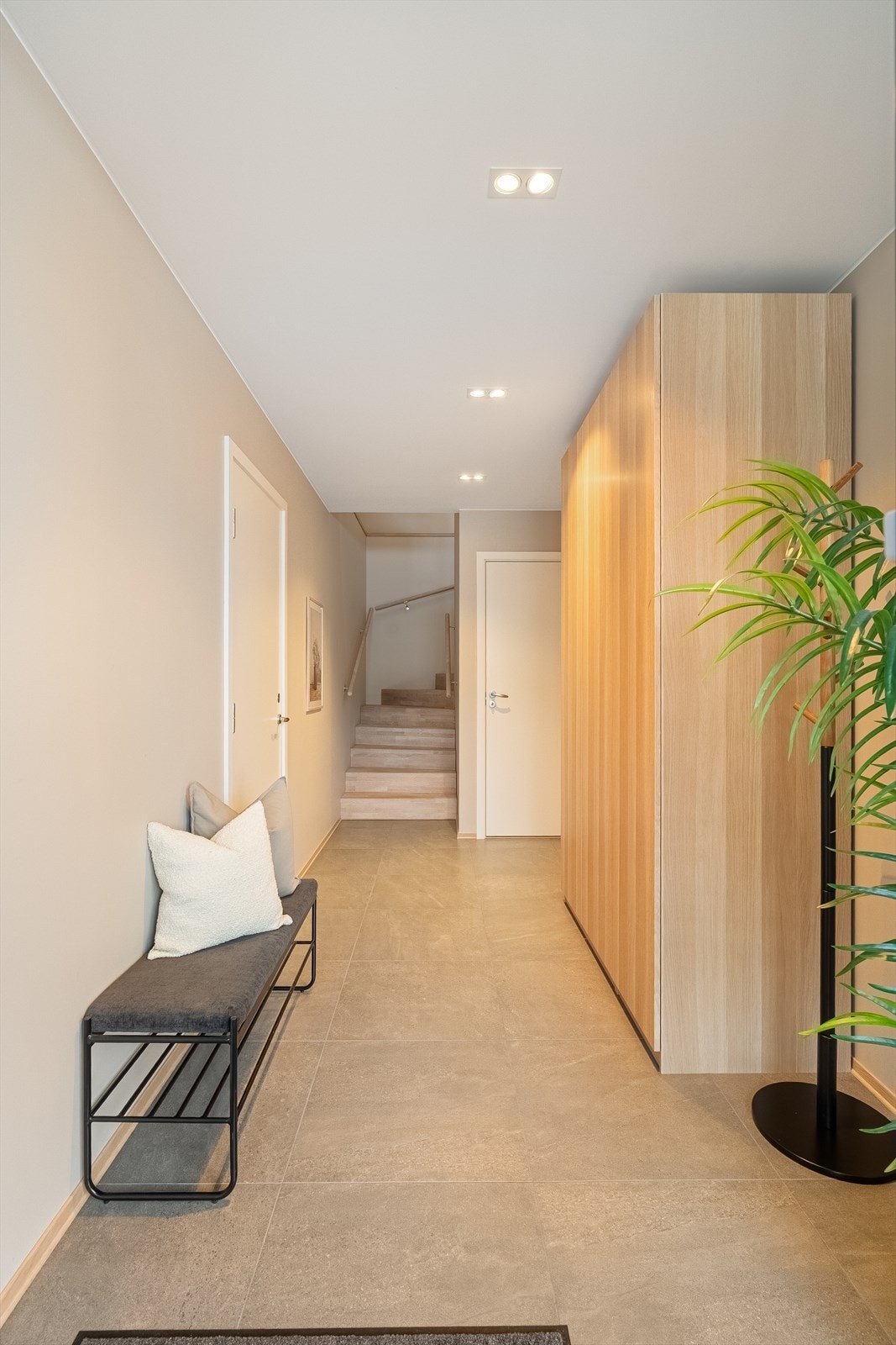 God oppbevaringsplass i garderobeinnredning. Galleribilde