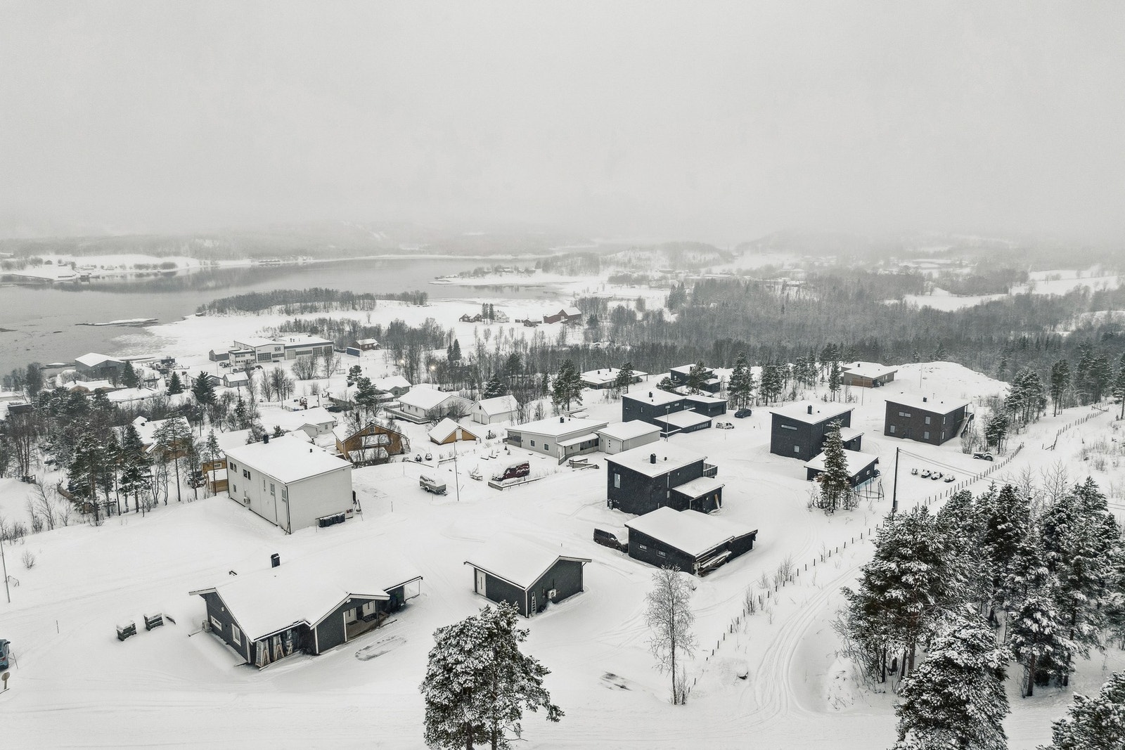 Området rundt byr på fantastisk natur med turmuligheter sommer som vinter Galleribilde