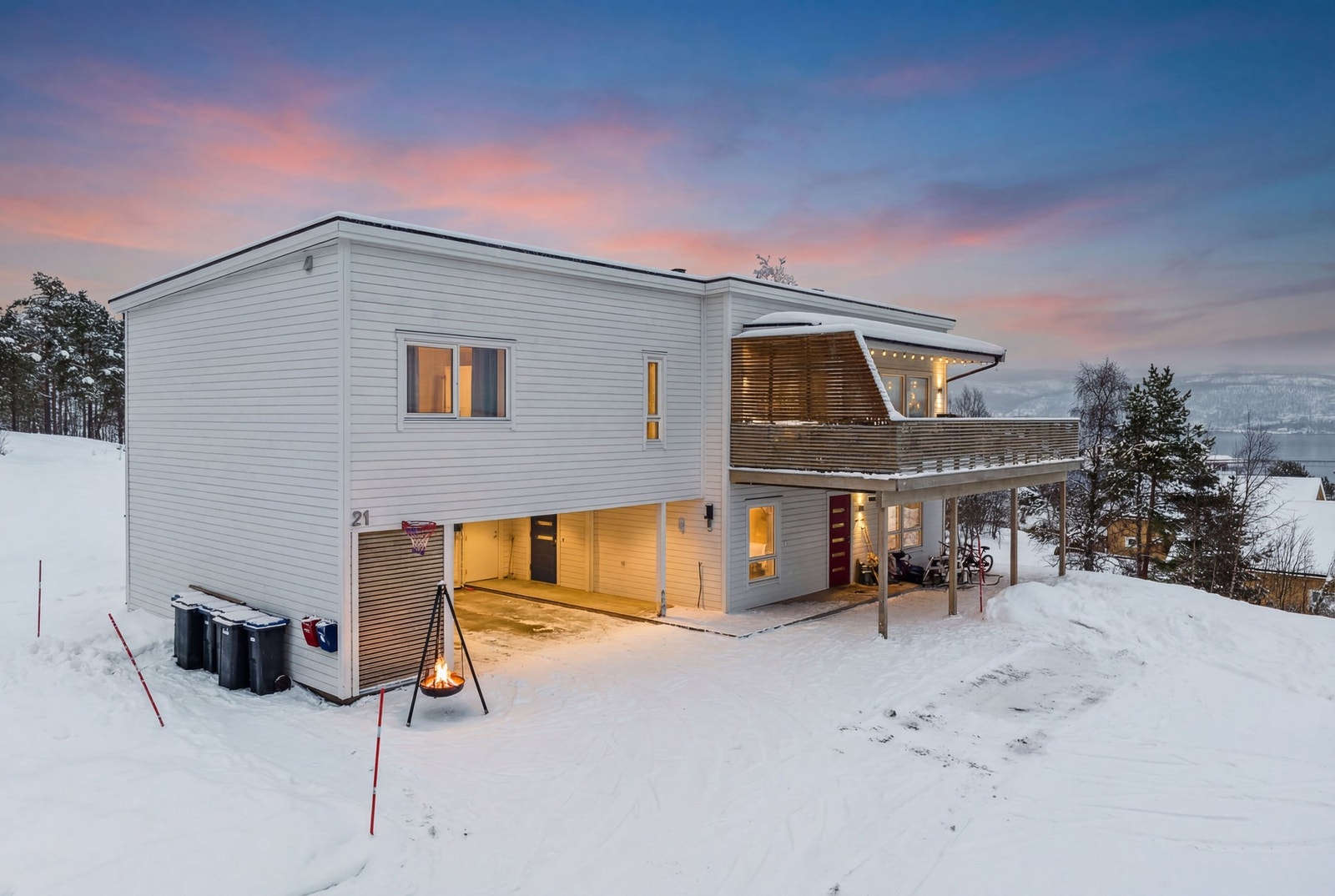 Kveld, illustrasjon Galleribilde