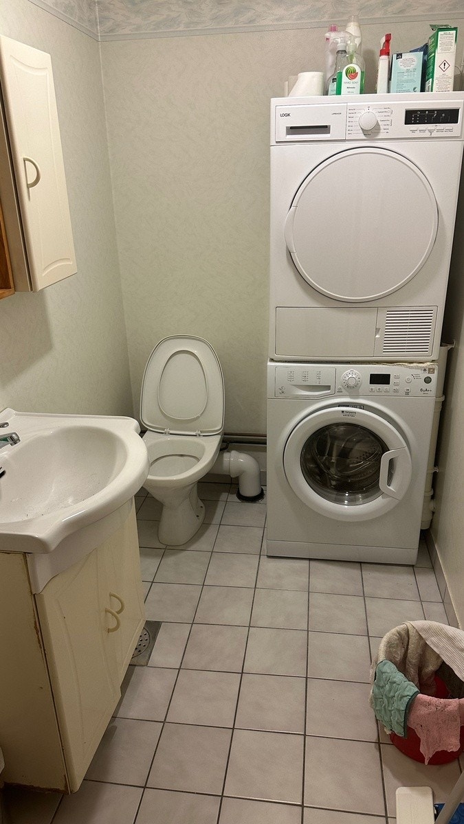 Vaskerom Galleribilde