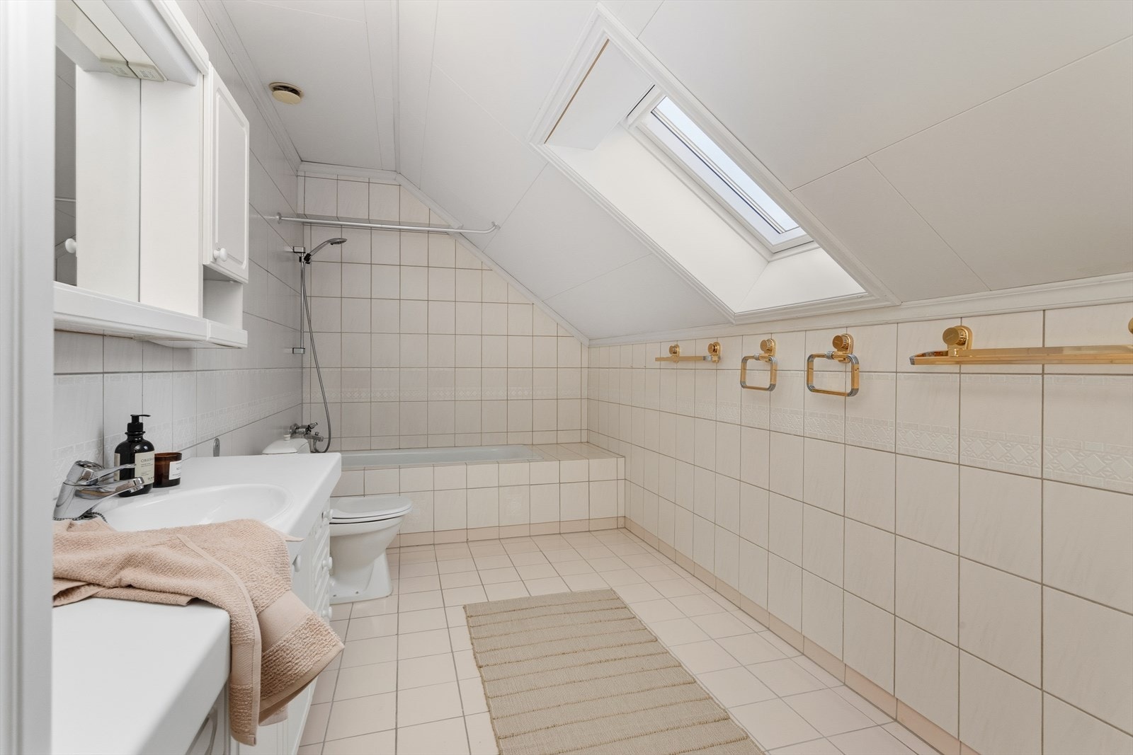 Lyst og trivelig bad Galleribilde