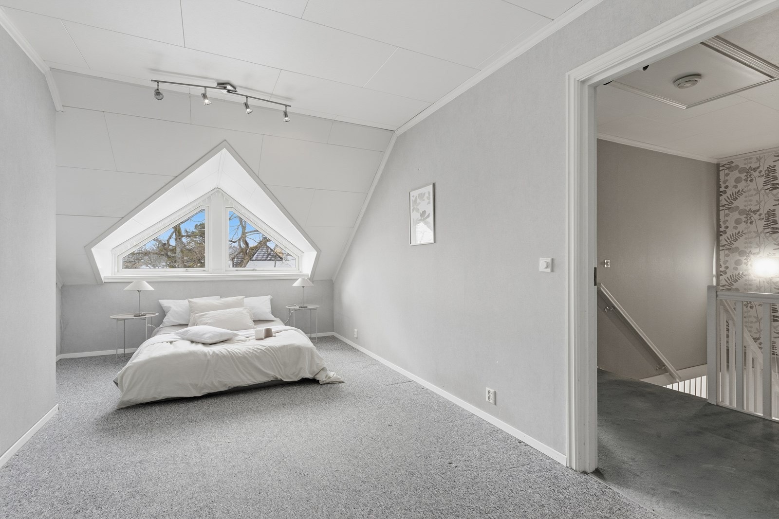 Stort og deilig hovedsoverom Galleribilde