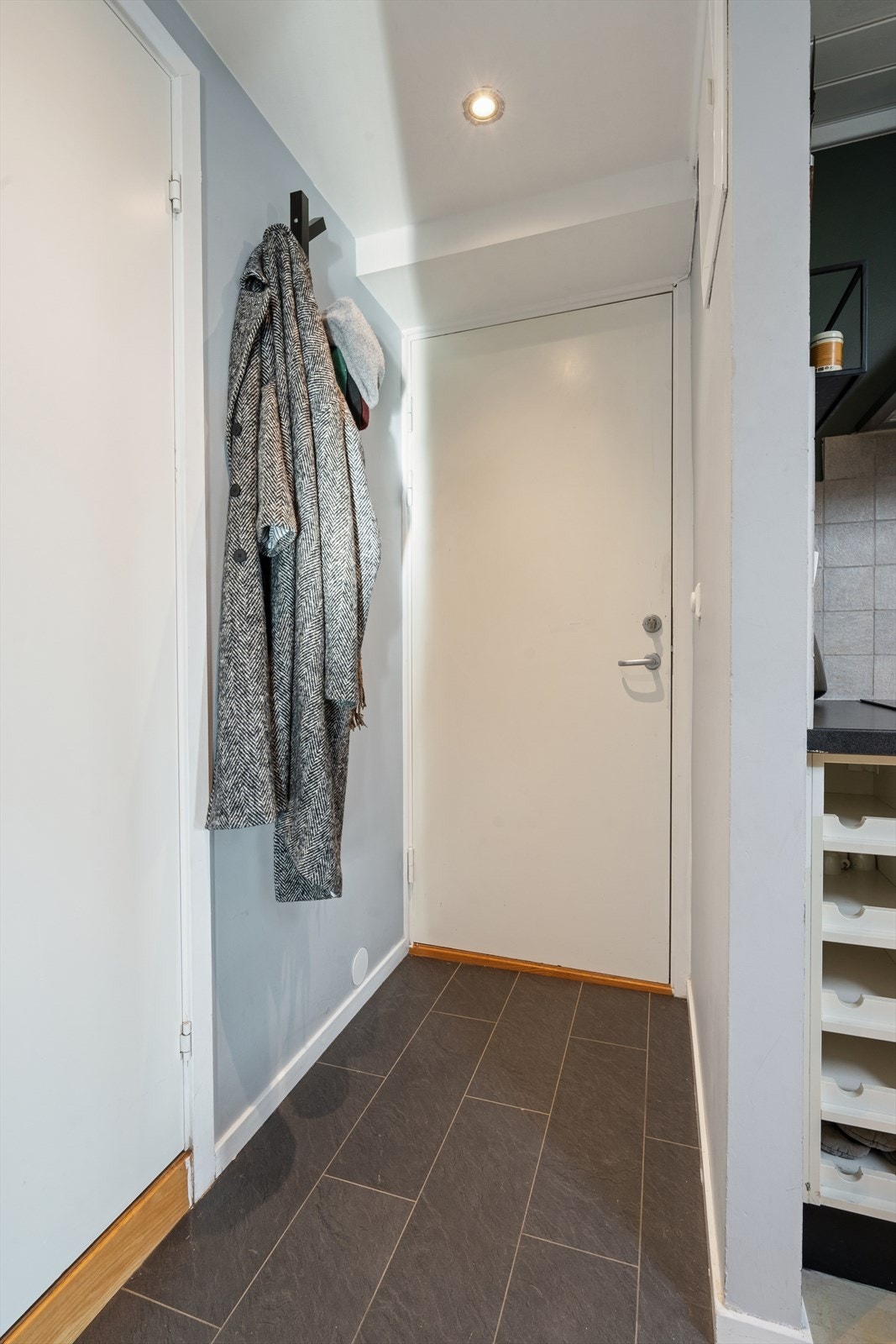 Her er det godt å komme hjem og hyggelig å ønske gjester velkommen Galleribilde