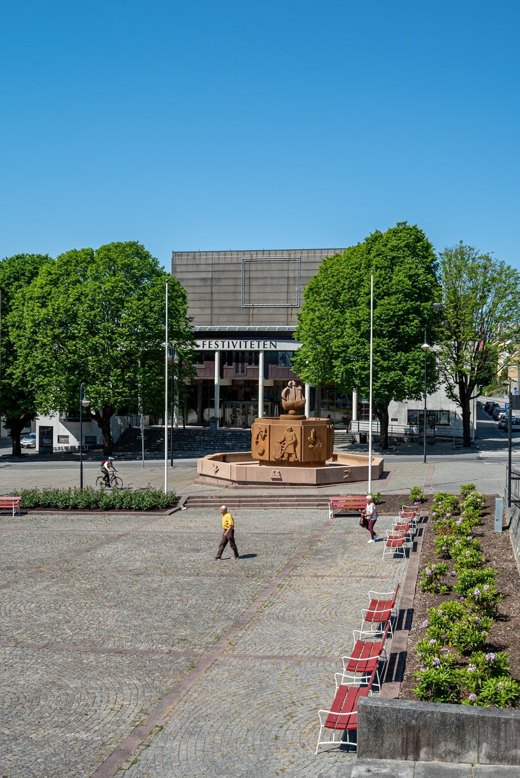 Festiviteten.jpg Galleribilde