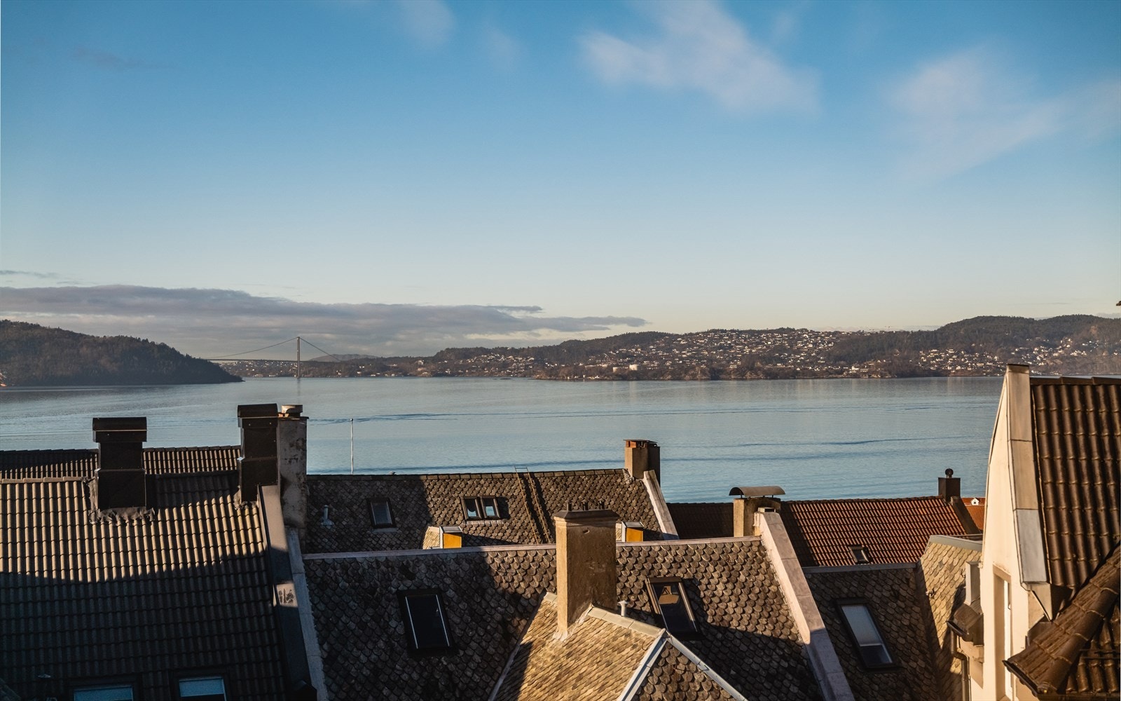Stuevinduet byr på nydelig utsikt mot Byfjorden! Galleribilde