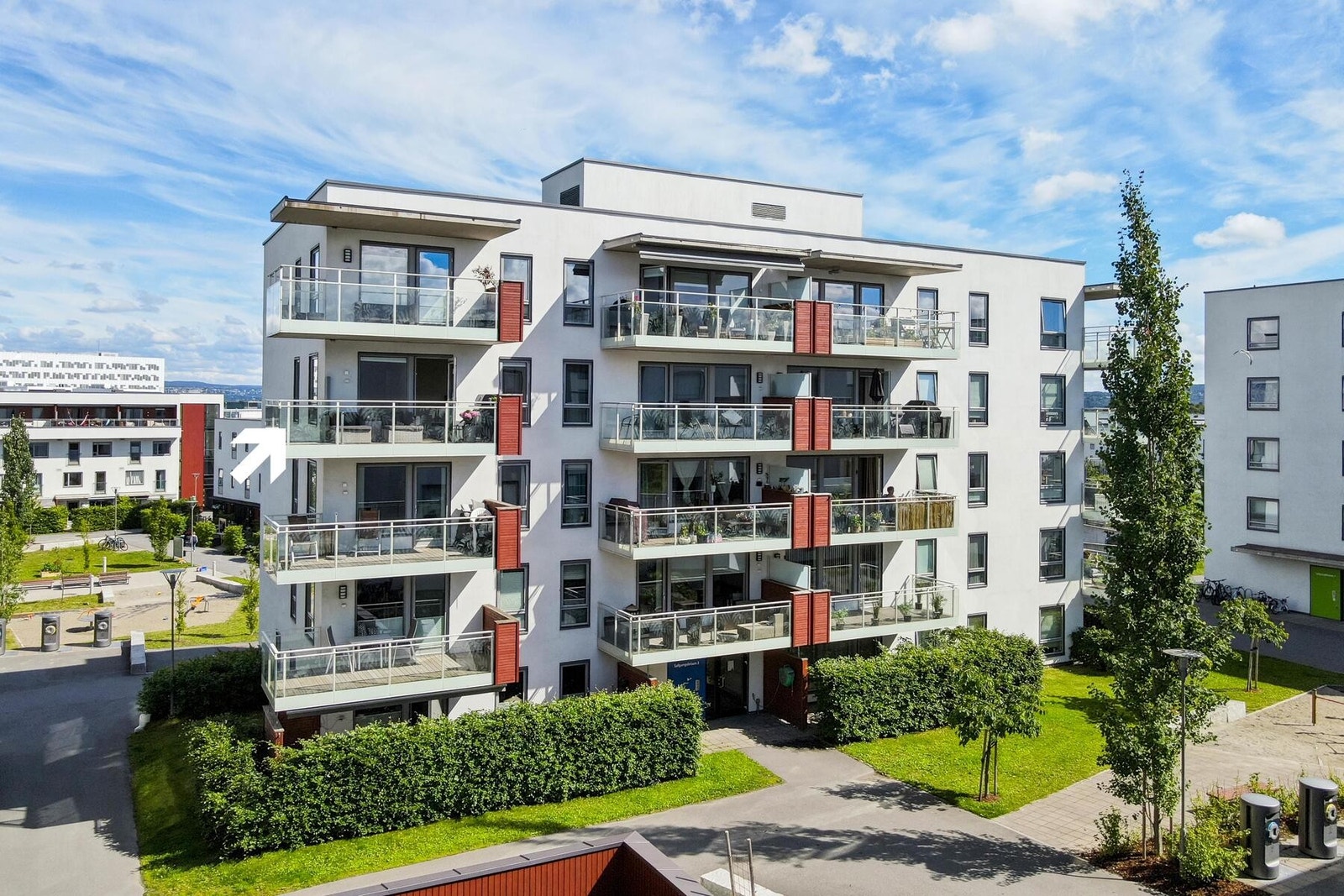 Leiligheten ligger i et veletablert og barnevennlig boligområde på Fornebu Galleribilde