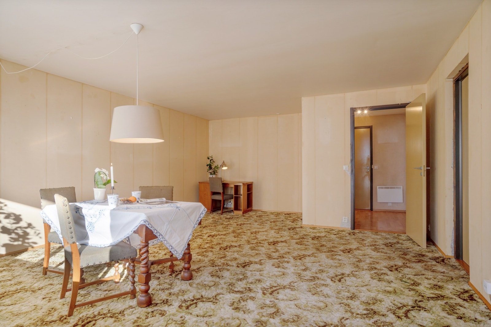 Dagens oppholdsrom er av god størrelse og gir mange muligheter. Galleribilde