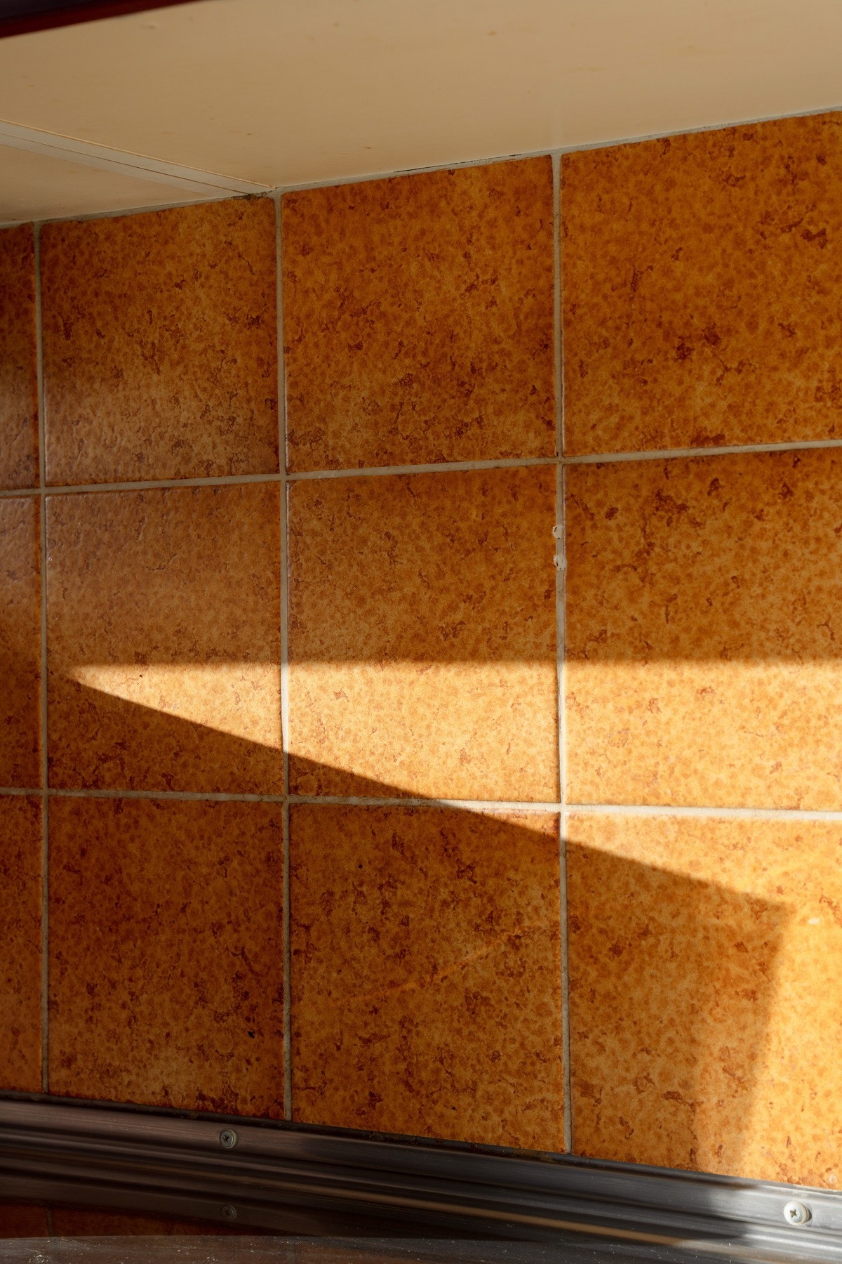 Fliser over kjøkkenbenk Galleribilde