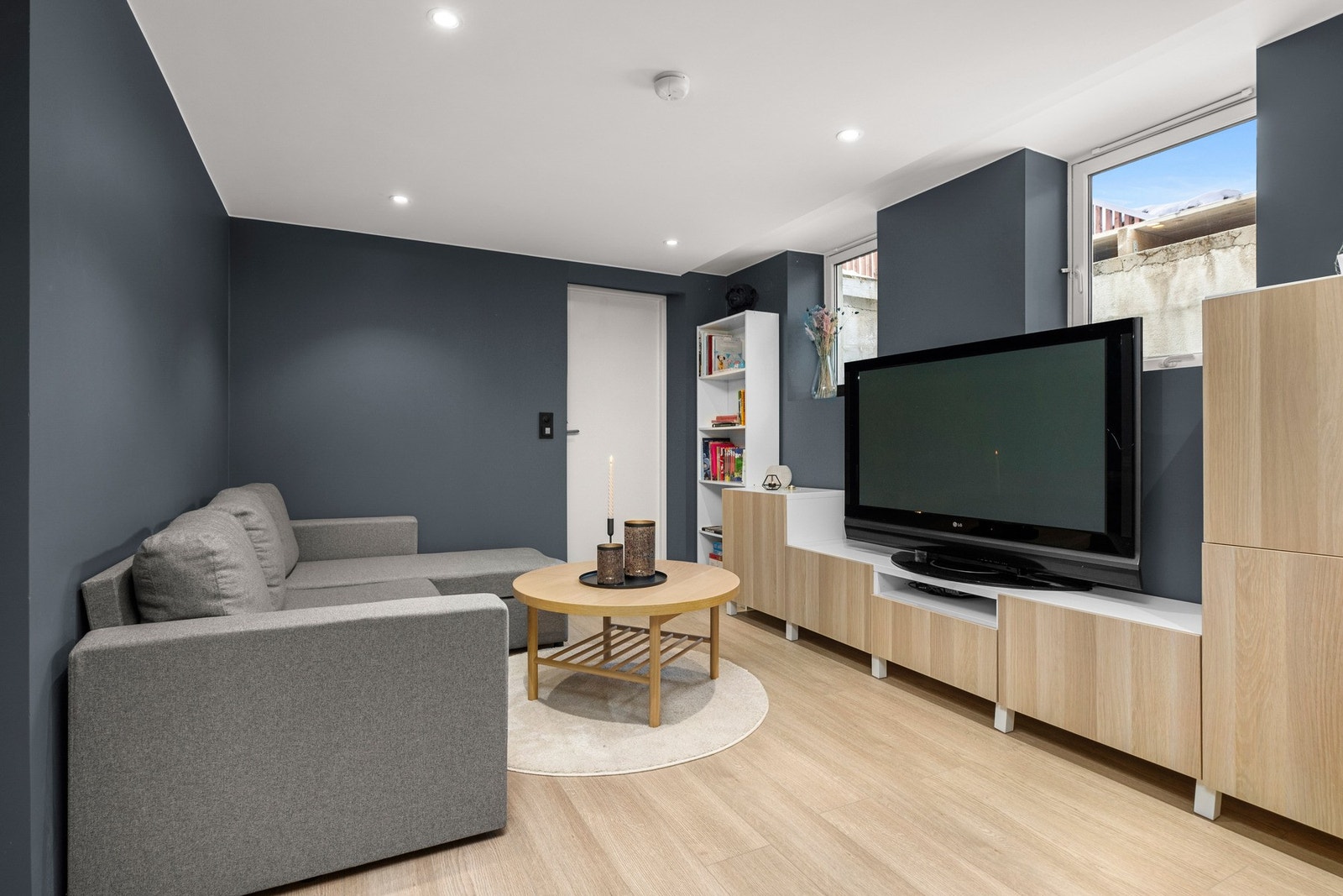 Kjellerstuen gir boligen mangfold og er et godt rom når man ønsker å trekke seg litt tilbake. Galleribilde