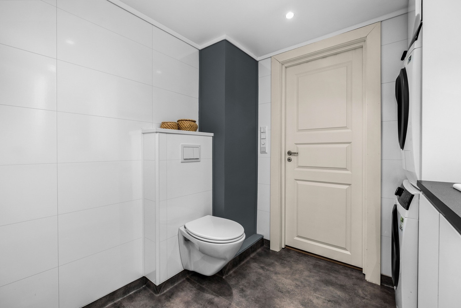 Bad/vaskerom i kjeller Galleribilde